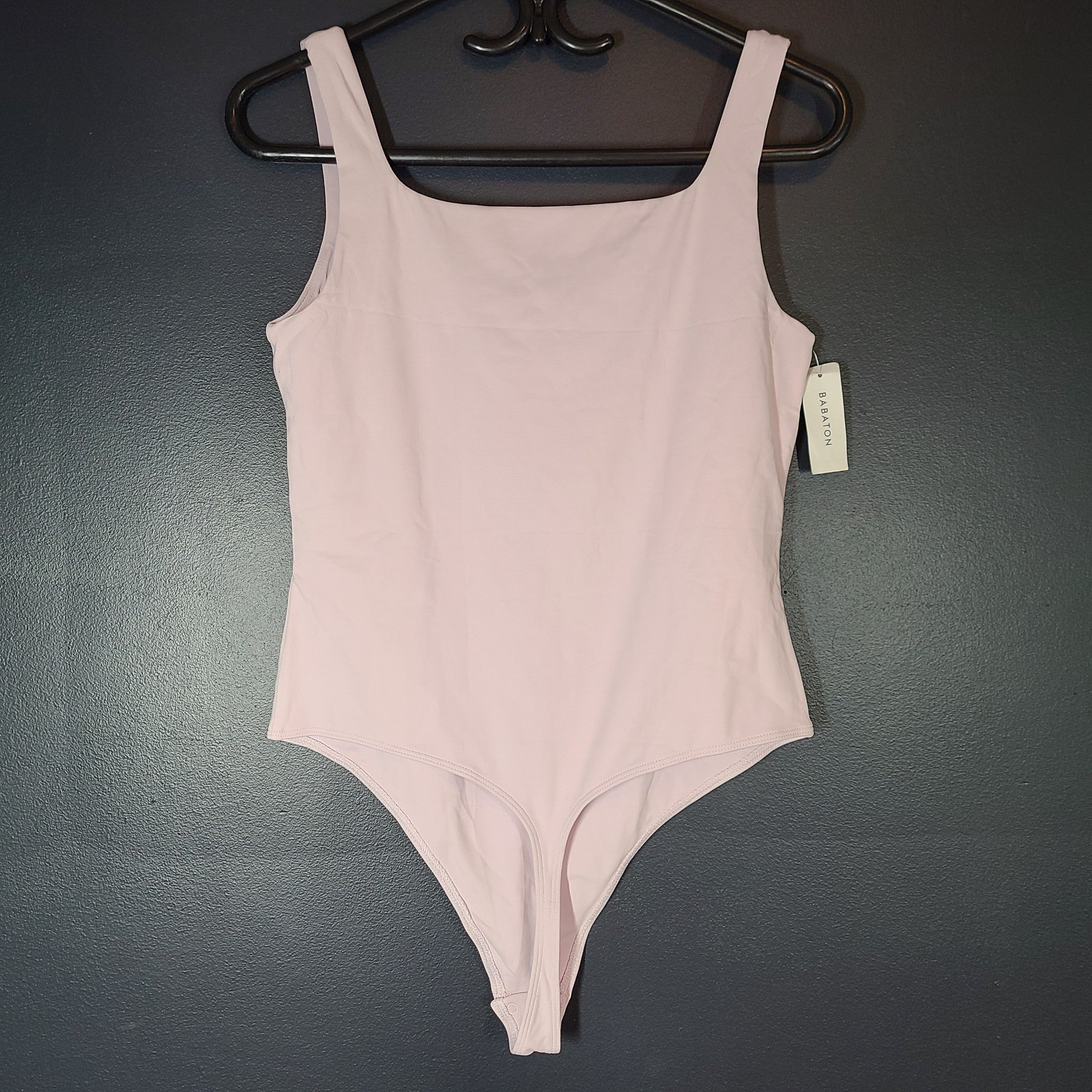 Aritzia Babaton Contour Second-skin Squareneck Sleeveless Bodysuit Pink Size L
