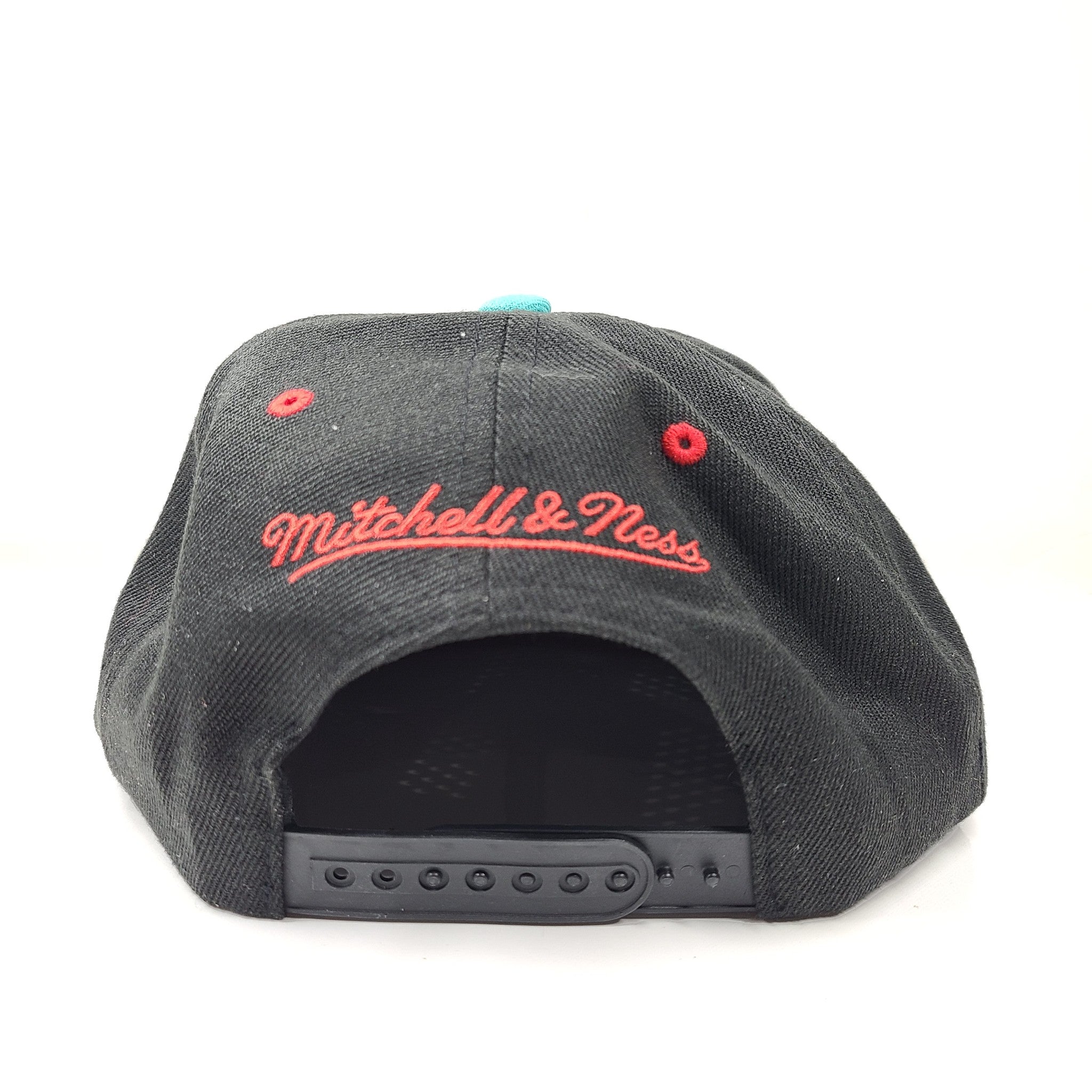 Vancouver Grizzlies Mitchell & Ness Remix Snapback HWC Cap Hat Black/Teal