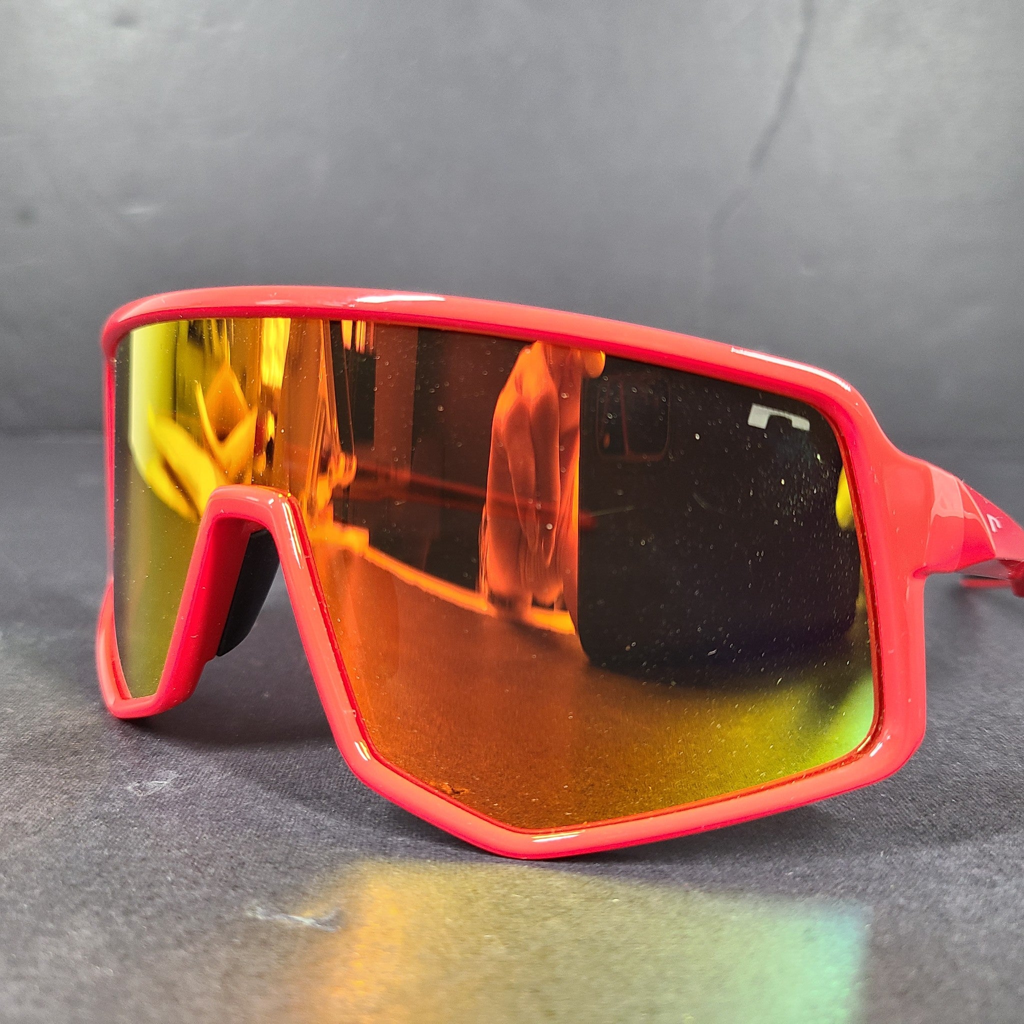 Roberto Martin R-Series 6 Total Red Sport Cycling Sunglasses RS2454 150 0 135