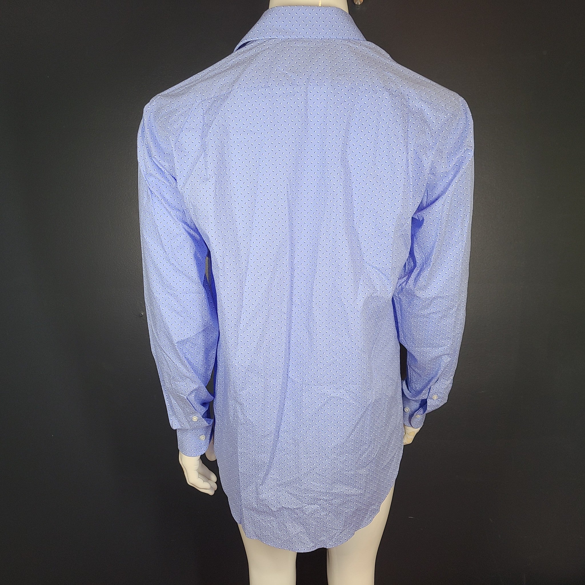 Tommy Hilfiger Men's Classic Fit Dress Shirt Buttoned 100% Cotton Blue Sz M