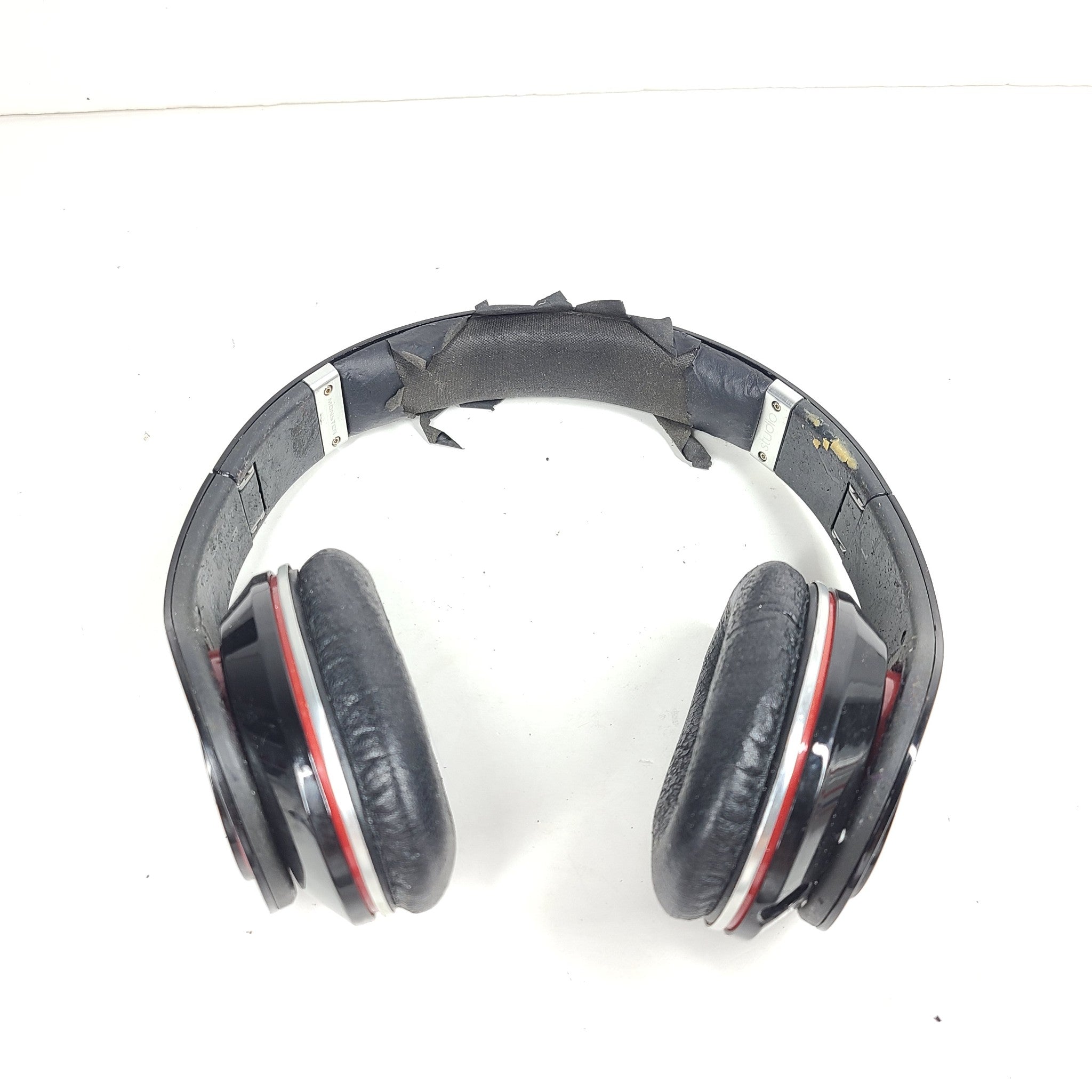 Beats Studio Headband Wired Headphones by Dr. Dre - Black READ
