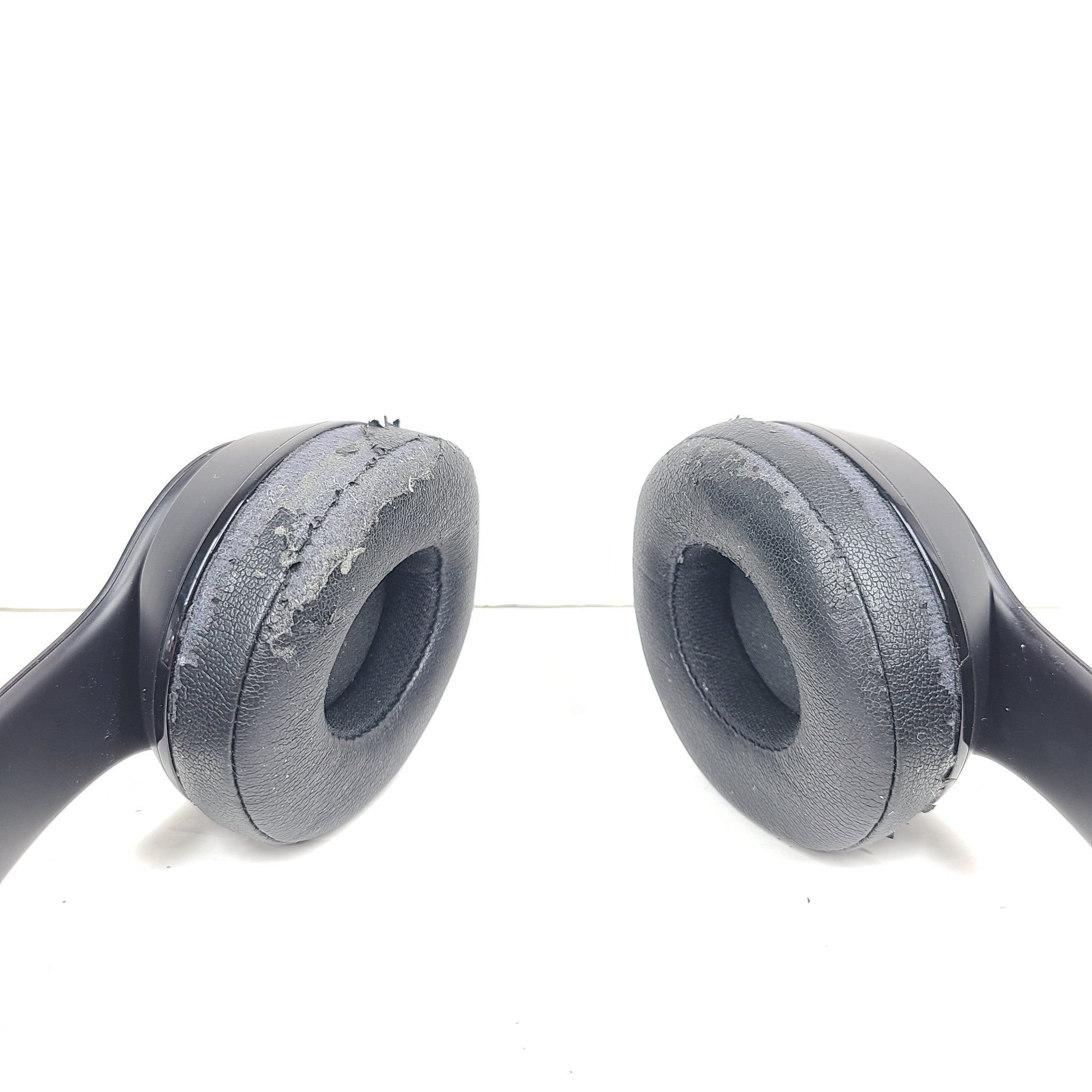 Beats by Dr. Dre Beats Solo3 Wireless On-Ear Headphones - Matte Black A1796 READ