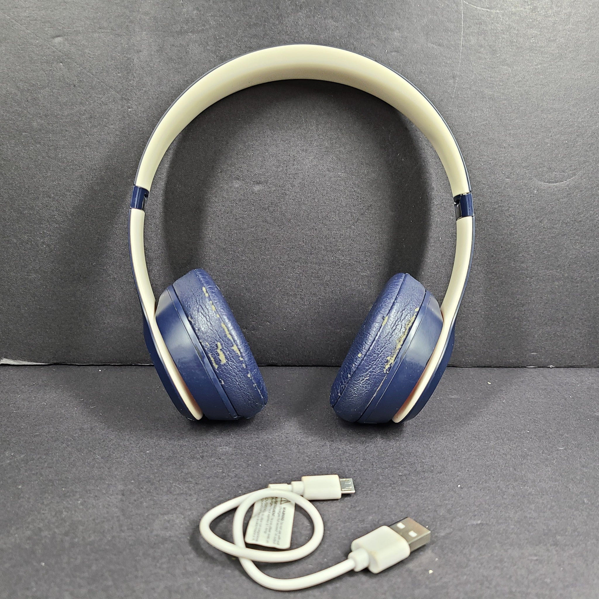 Beats by Dr. Dre Solo3 Club Collection Wireless Headphones A1796 Club Navy READ