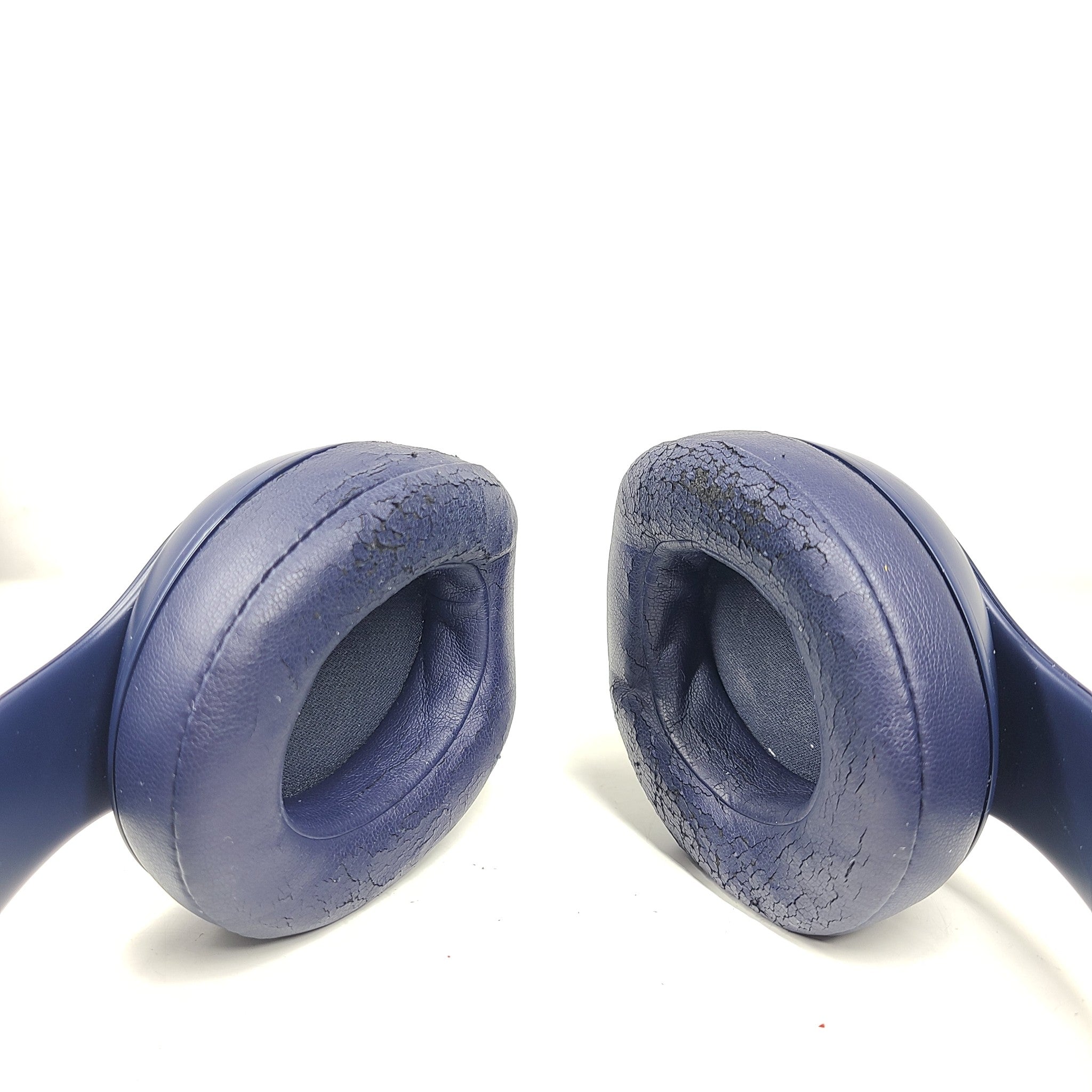 Beats by Dr. Dre Studio3 Headband Wireless Bluetooth Headphones - Blue Read