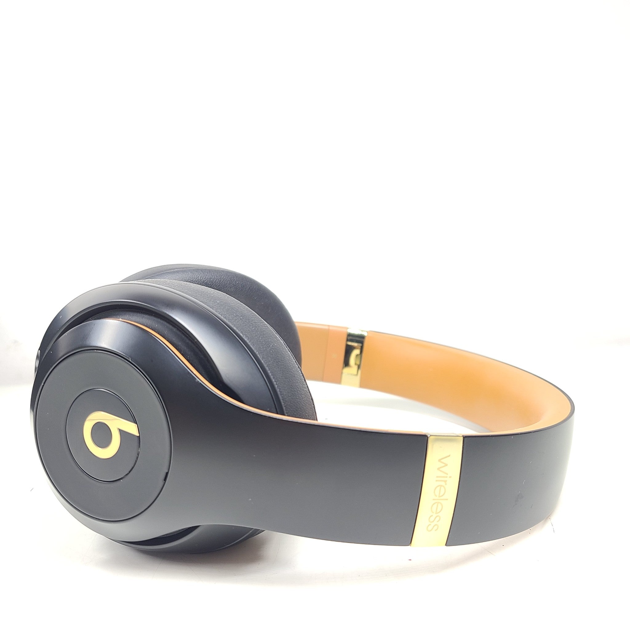 Beats By Dre Studio 3 Wireless Bluetooth Over-Ear Headphones Brown GRADE A