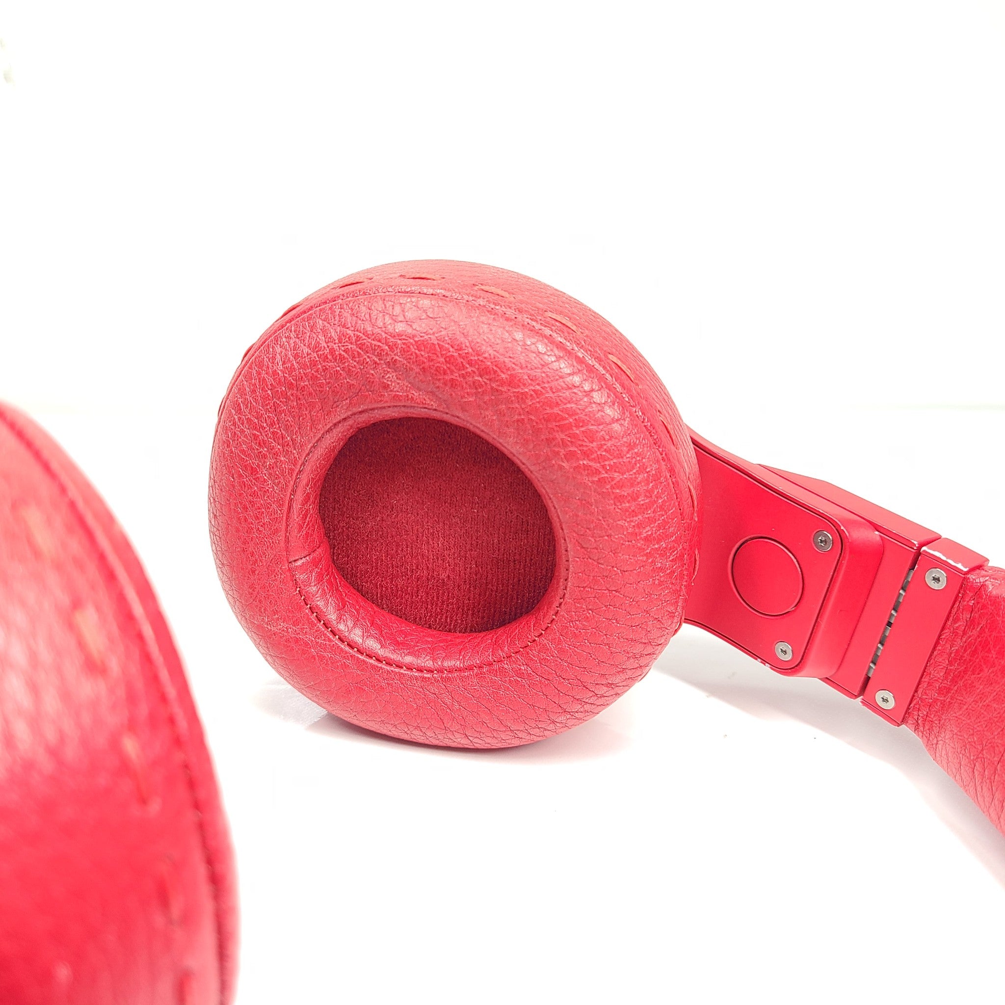 Fendi x Beats by Dre Beats PRO Headphones Leather Over-Ear Wired - Red