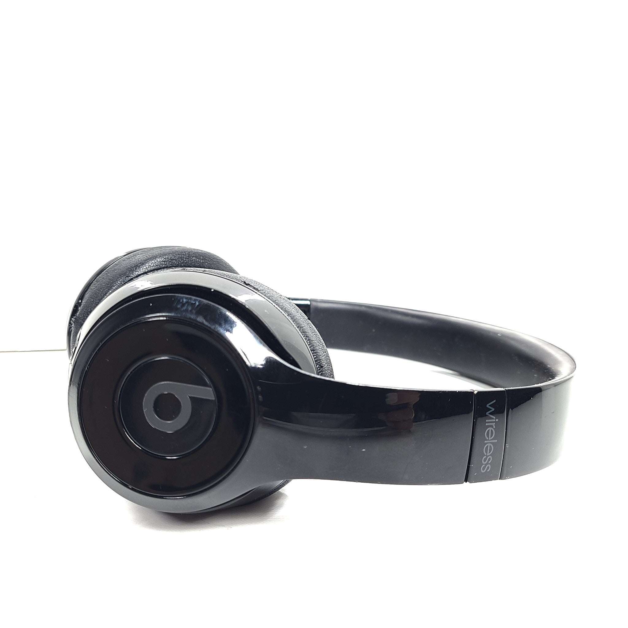 Beats by Dr. Dre Solo3 On-Ear Headphone A1796 Wireless - Gloss Black READ