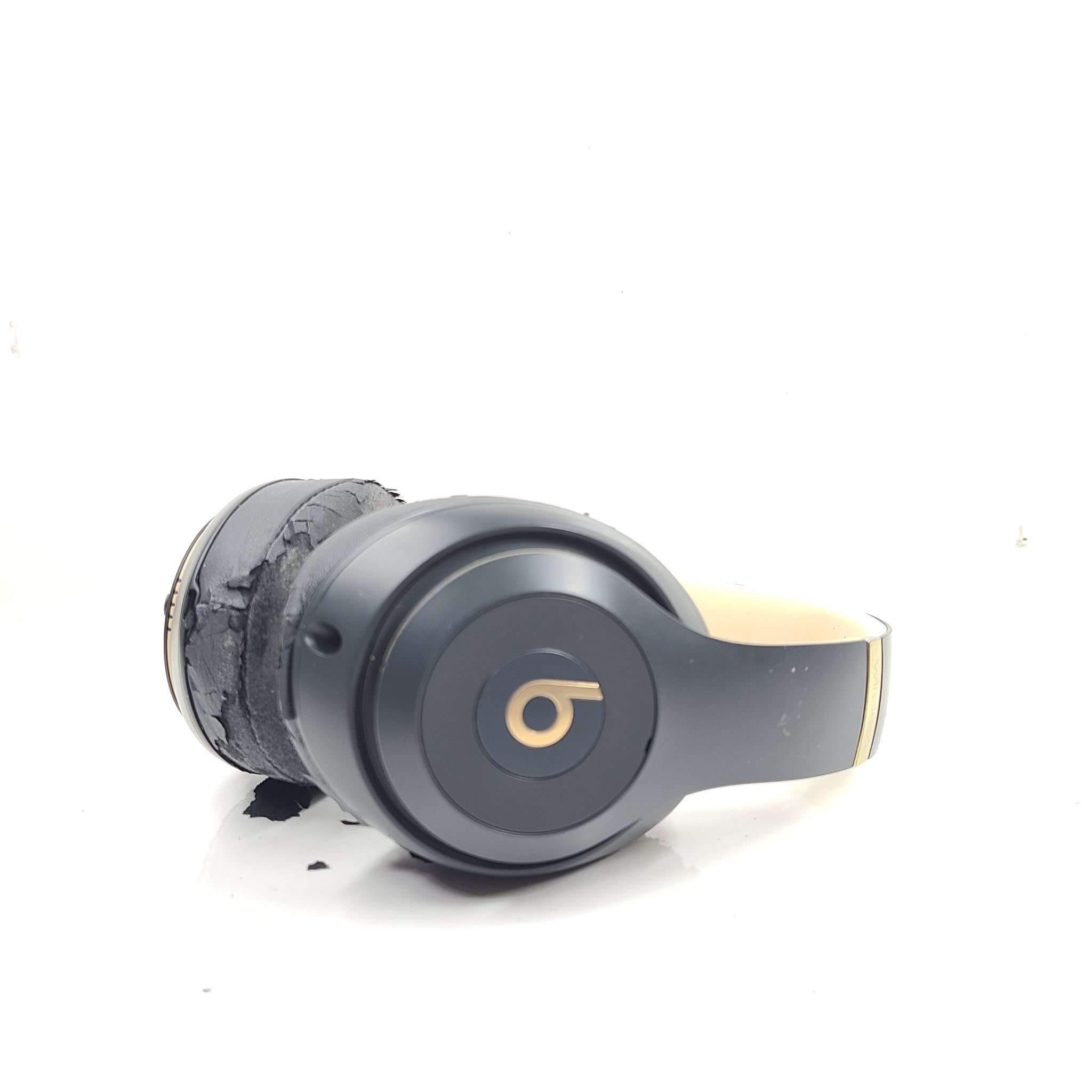 Beats by Dr. Dre Studio3 Wireless Headphones - Skyline A1914 - Shadow Gray