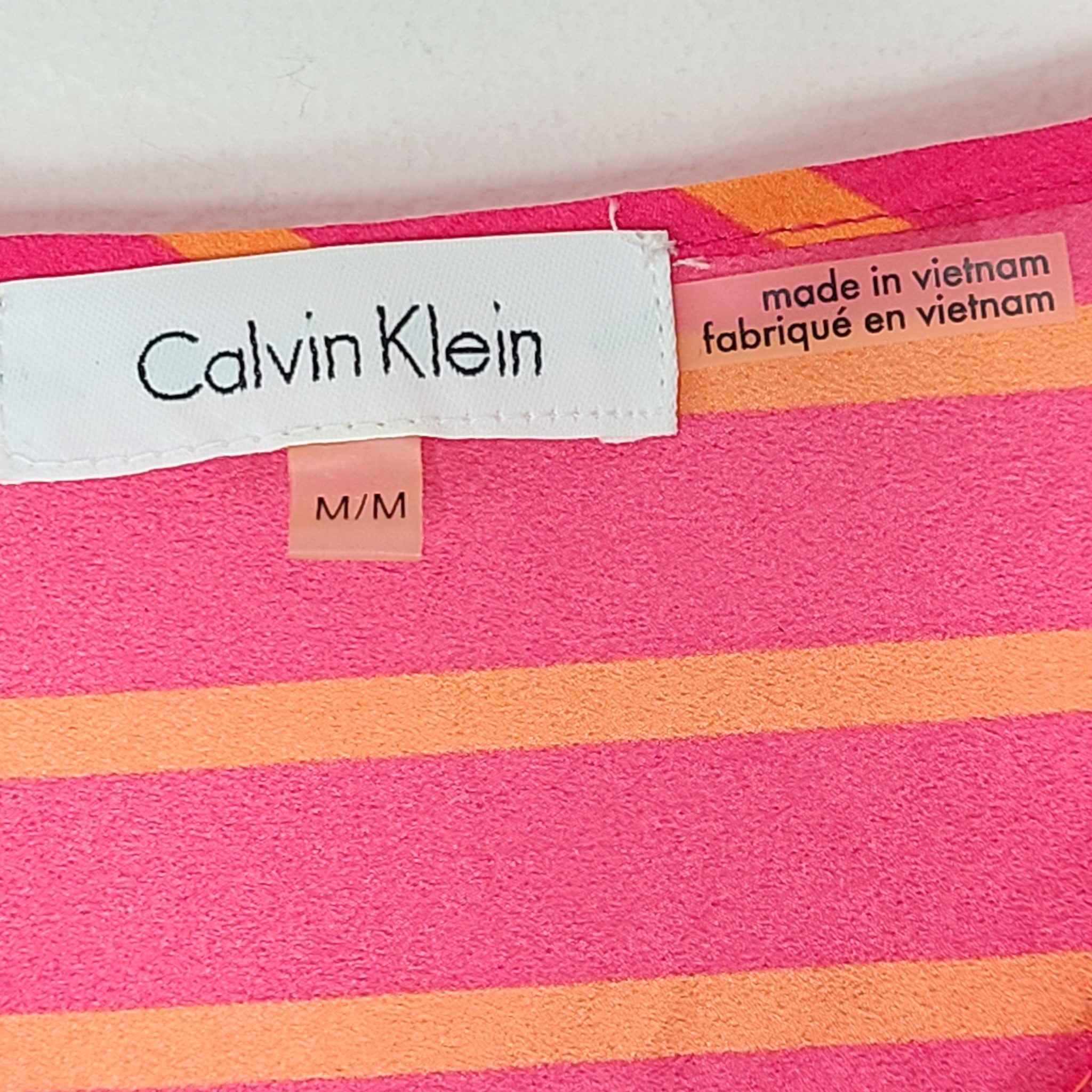 Calvin Klein Women's V-Neck Modern Essential Zip Front Roll Sleeve Shirt Pink M