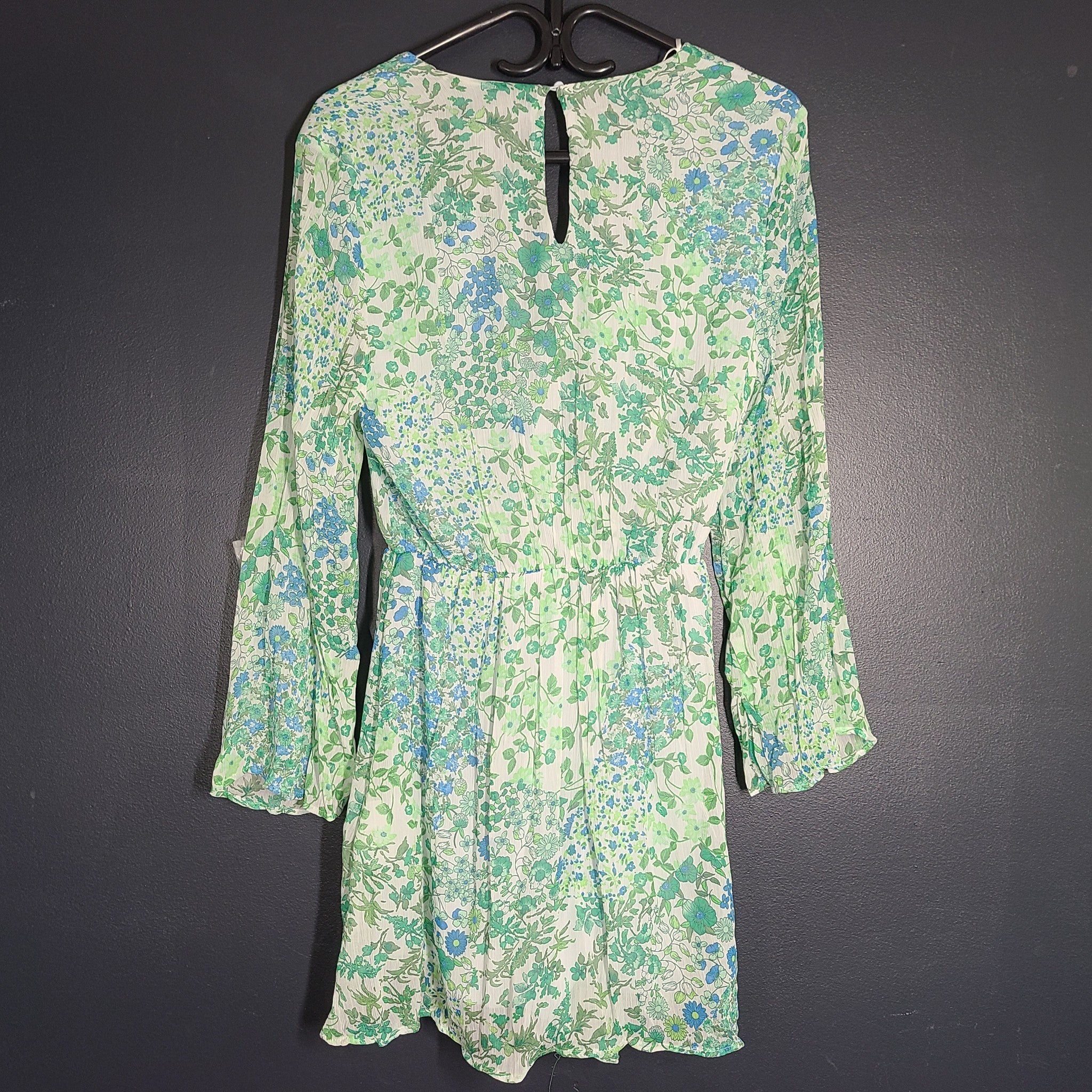 Zara Women's Mini V-Neck Dress Floral Print Fit & Flare Light Green Sz S