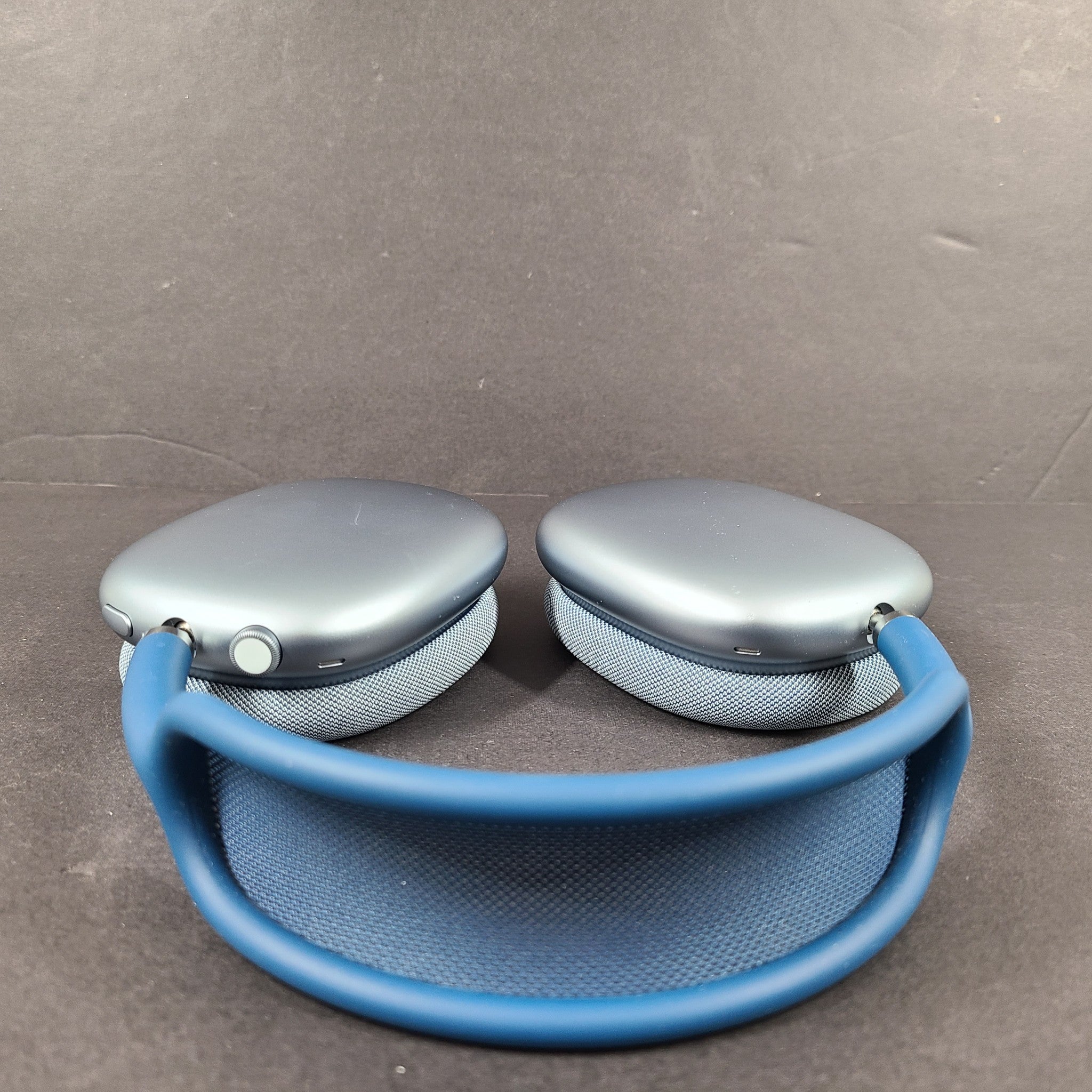 Apple AirPods Max A2096 Wireless NC Bluetooth Headphones Blue no case READ!