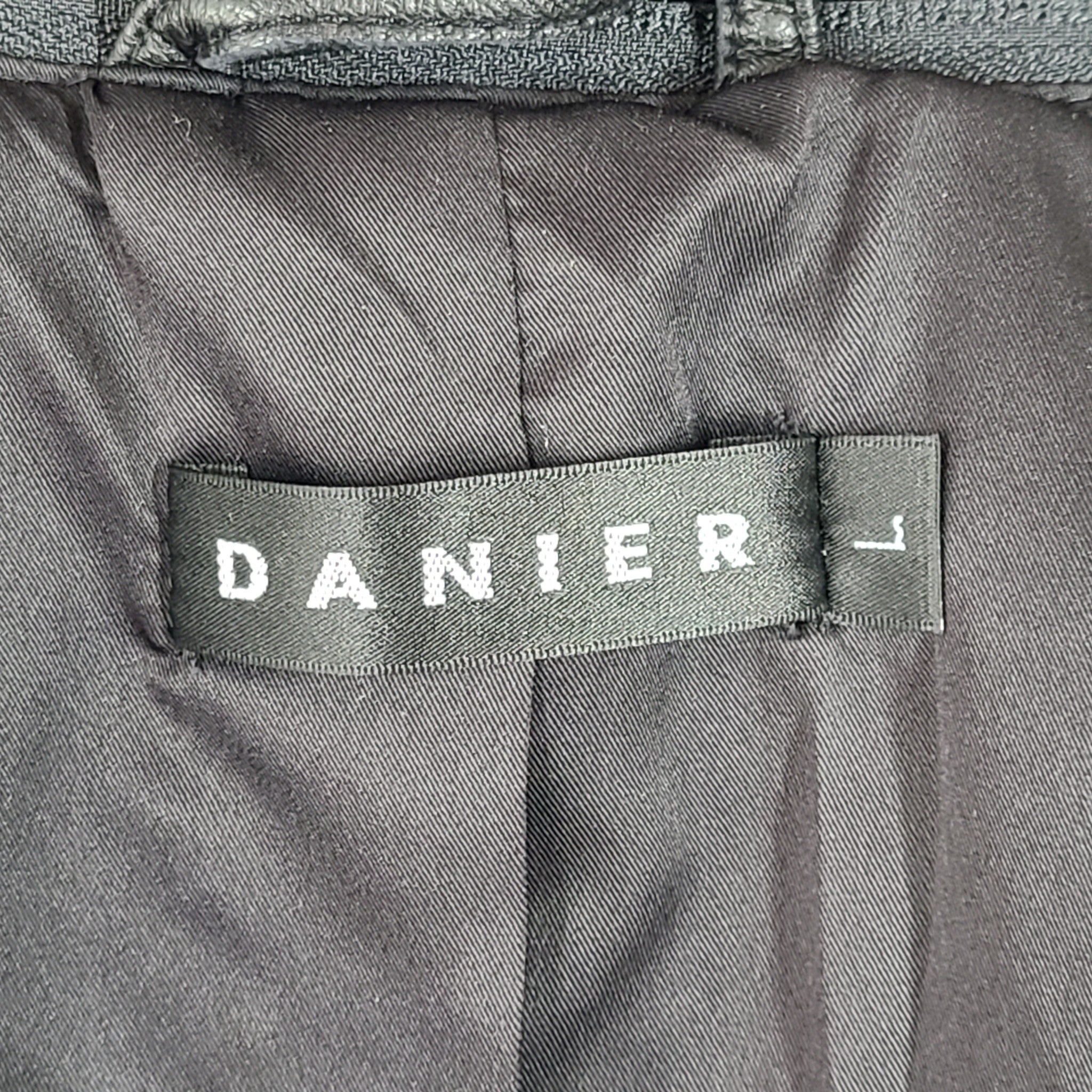 Danier Leather Imani Women's Biker Jacket Hood Black Size Sz L