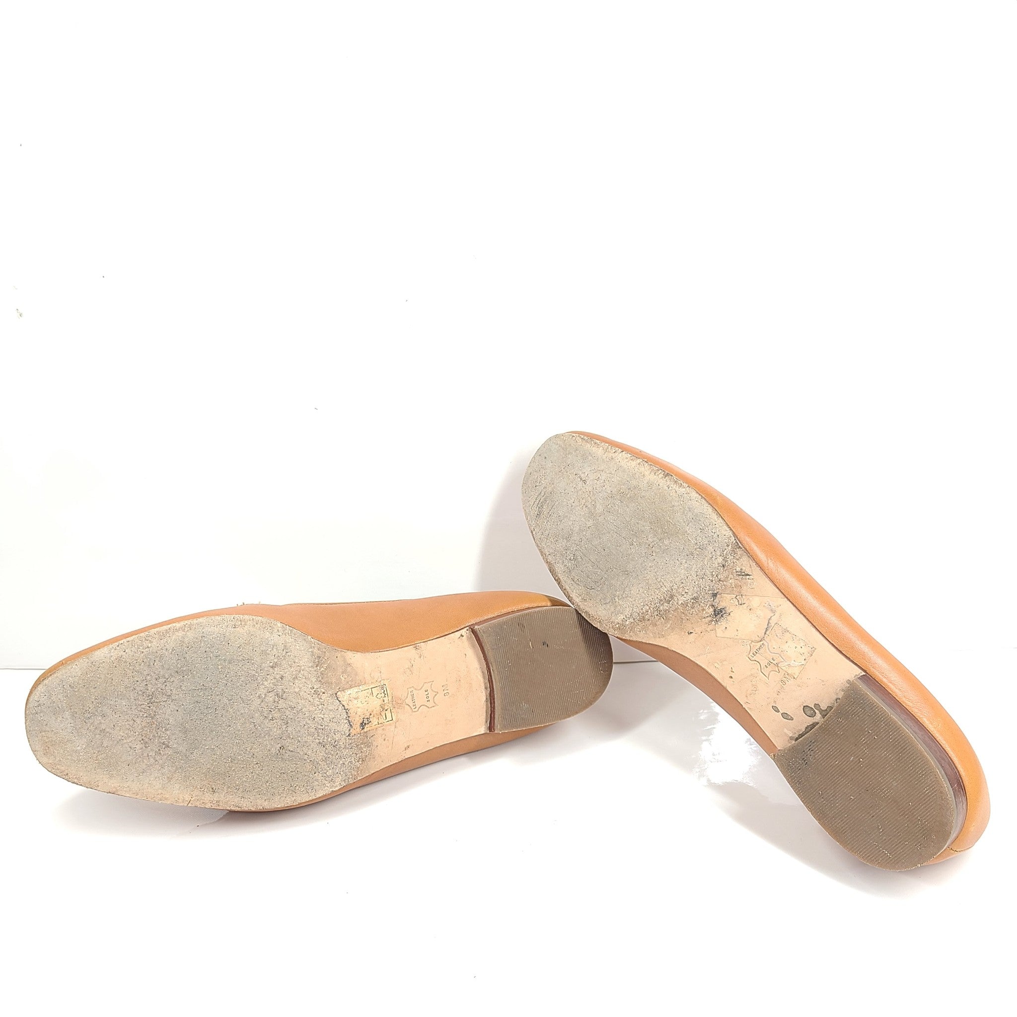 Tory Burch Women's Benton Loafers Charm Leather Tan Brown Shoes 75957 8M
