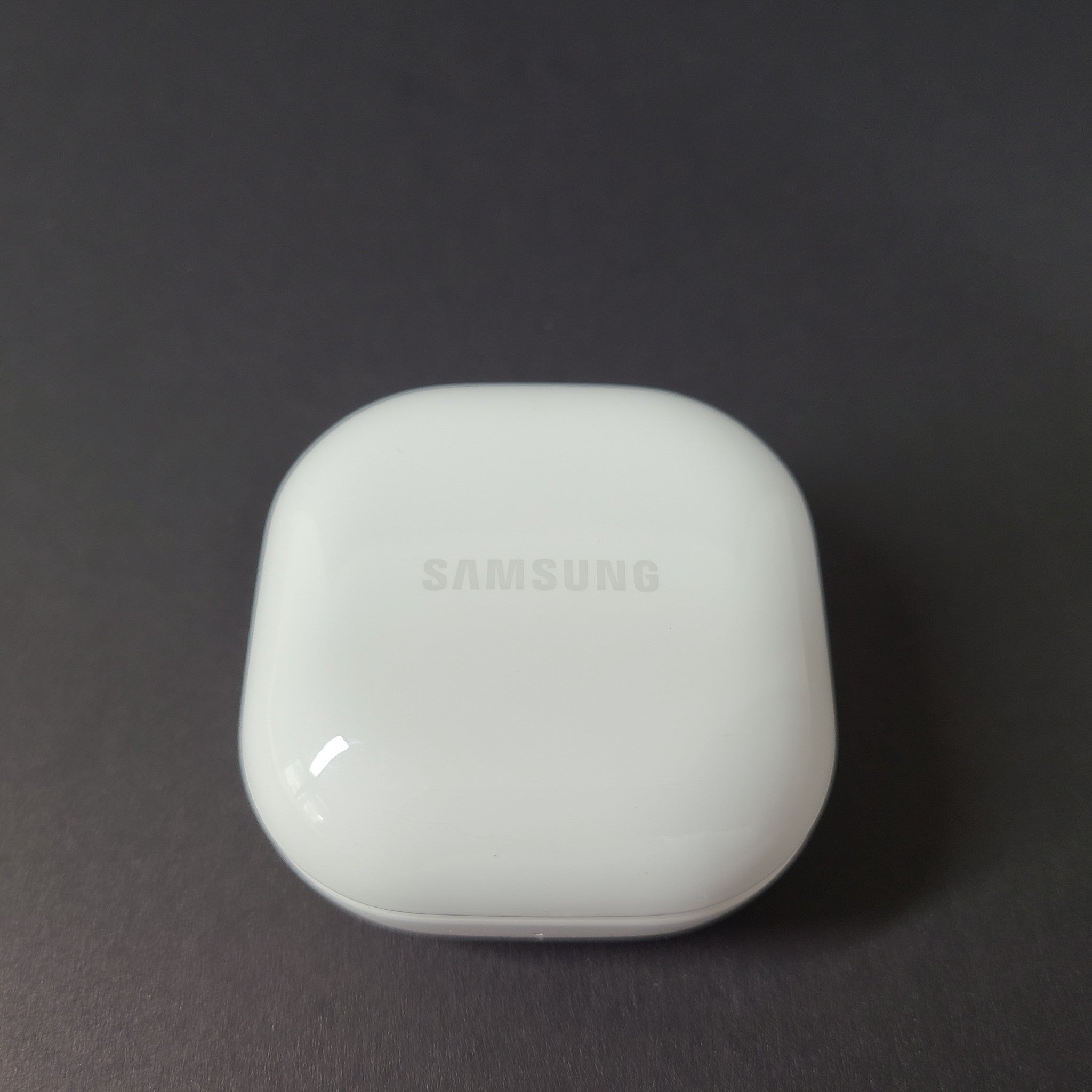Samsung Galaxy Buds FE SM-R400N Charging Case ONLY  White - Original OEM