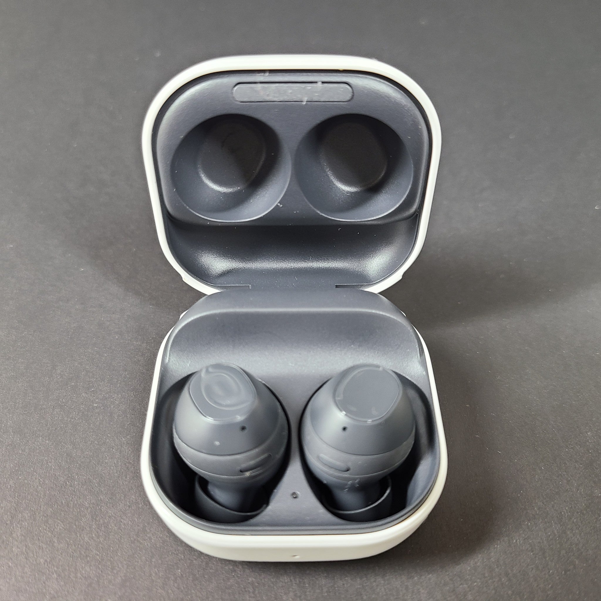 Samsung Galaxy Buds FE SM-R400N Wireless Earbud Headphones Graphite VN