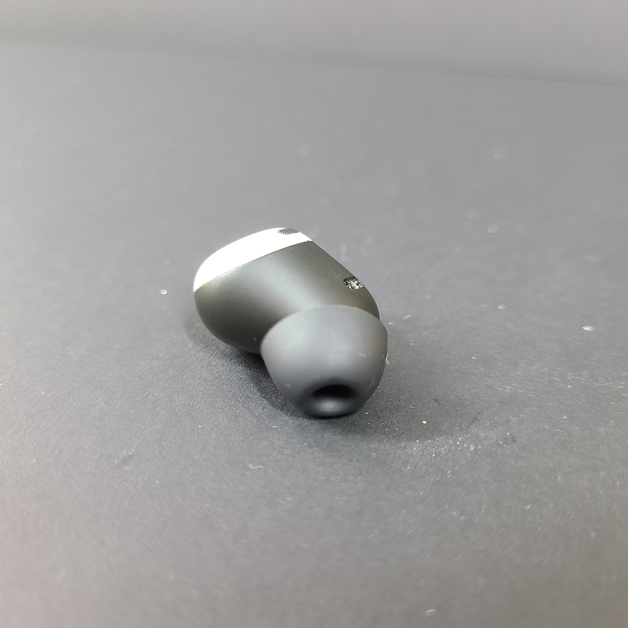 Google Pixel Buds Pro GQGM1 Truly Wireless Left Side Only - Fog