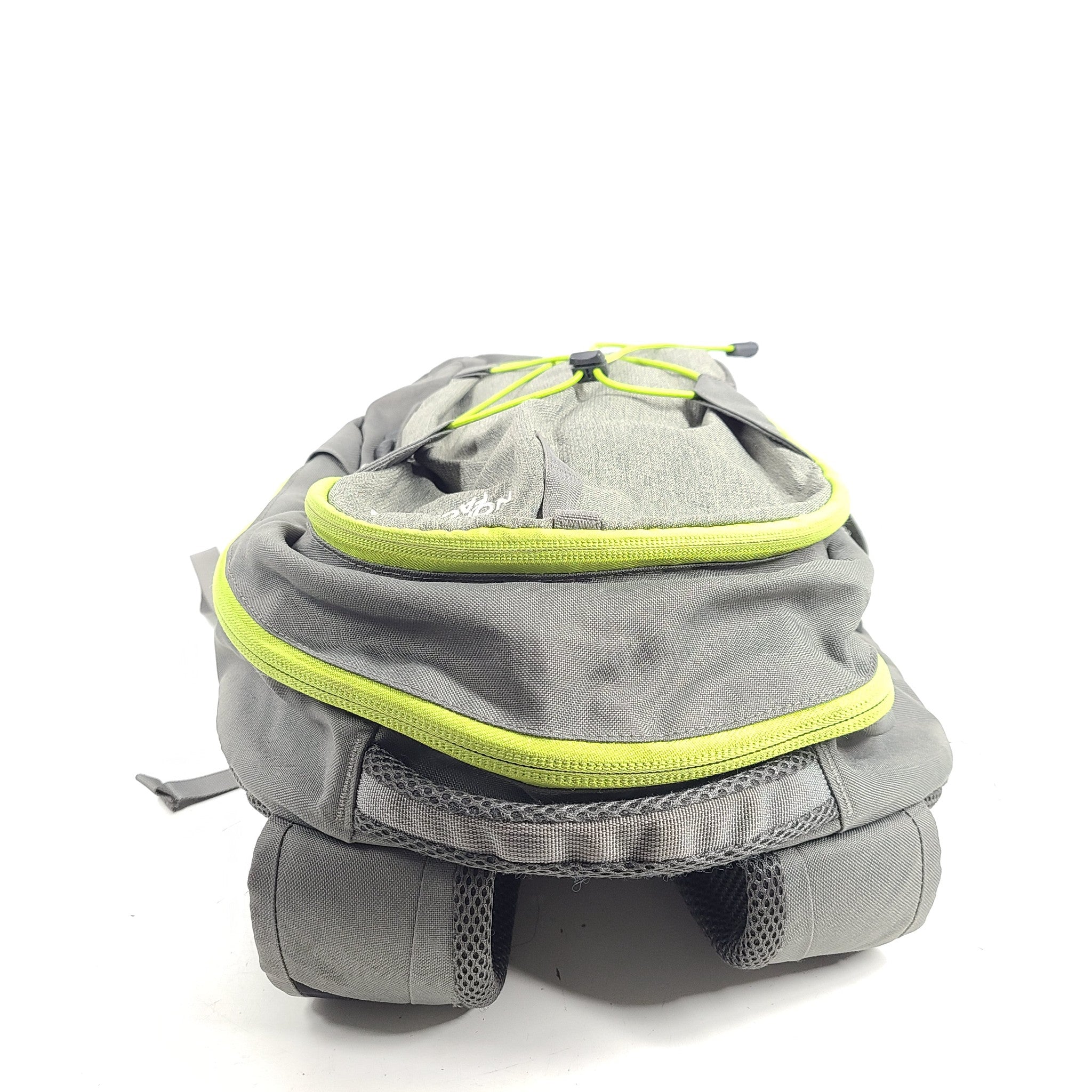 The North Face TNF Women's Jester Backpack Hiking Laptop NF00CHJ4 Gray 22L