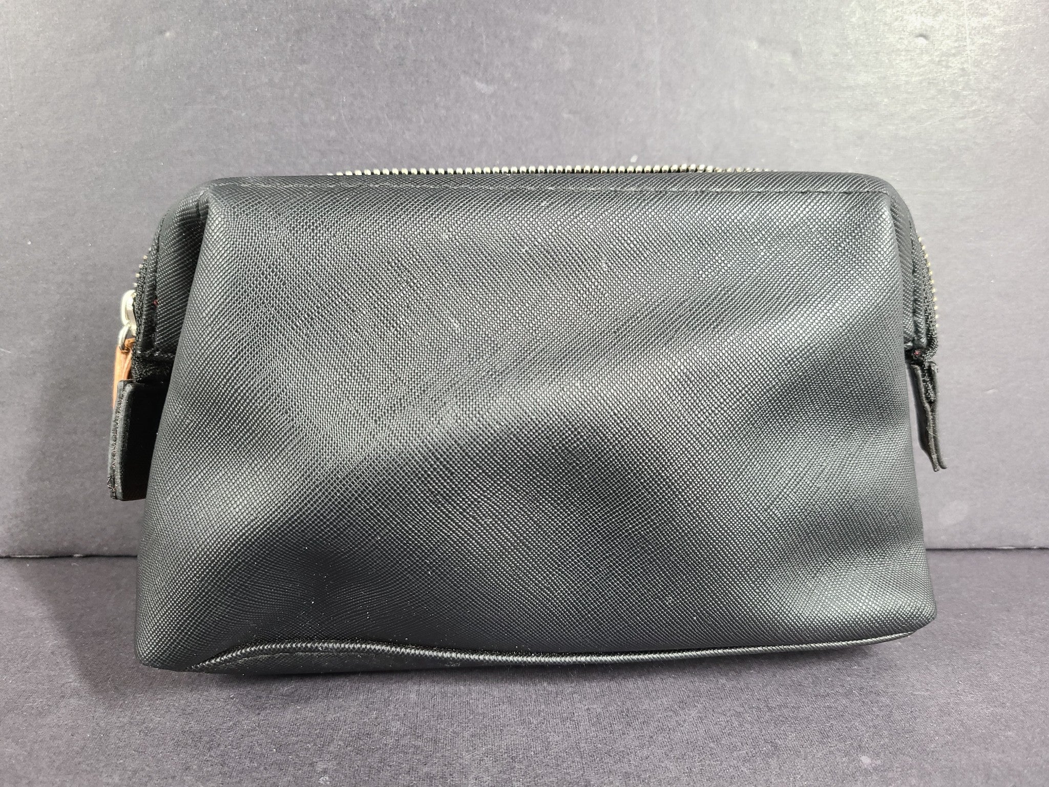 Brics Toiletry Case Zip Up Clutch Qatar Airlines First Class Zip Case Navy Blue