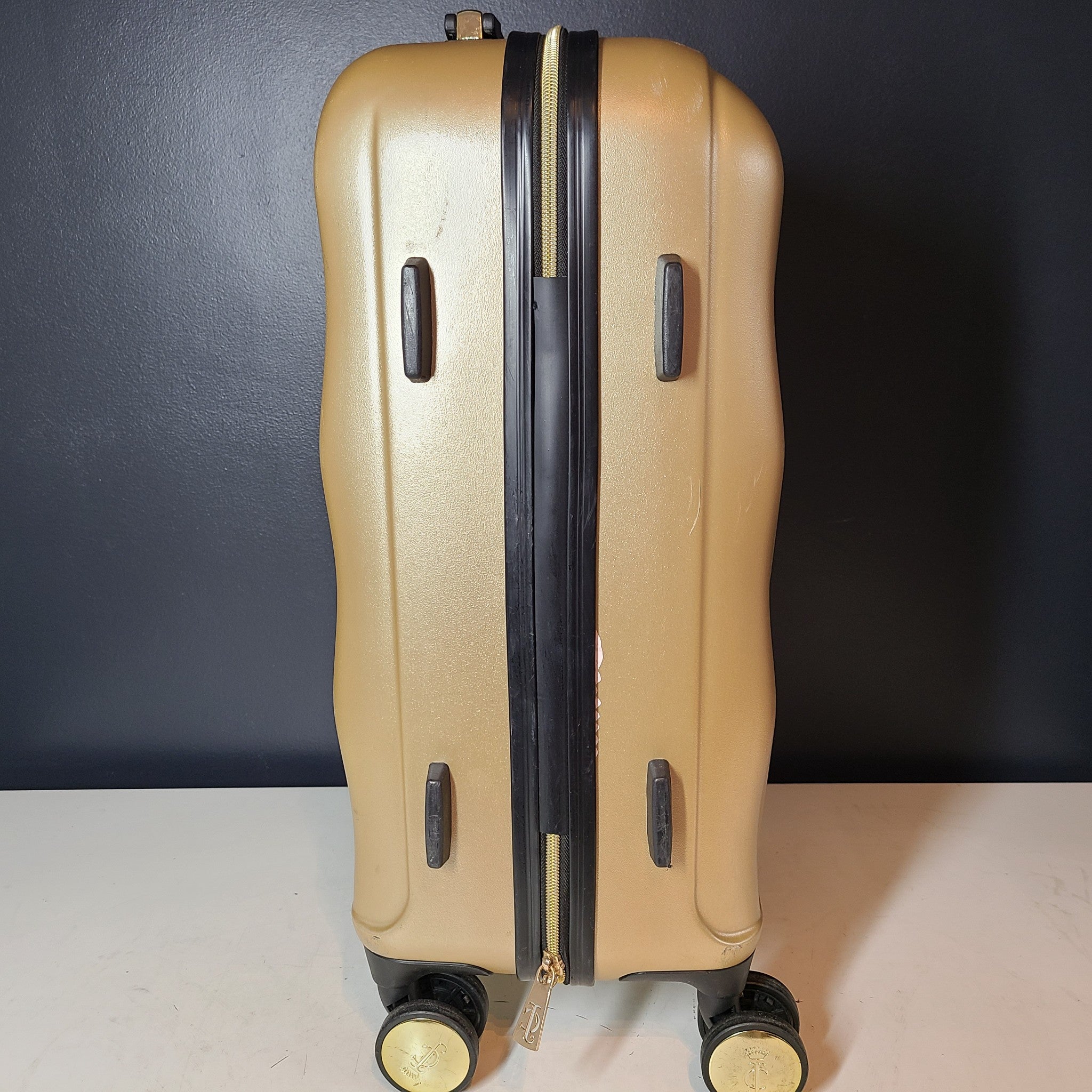 Juicy Couture Grace 21" Spinner Hardside Carry On Cabin Luggage Suitcase Gold