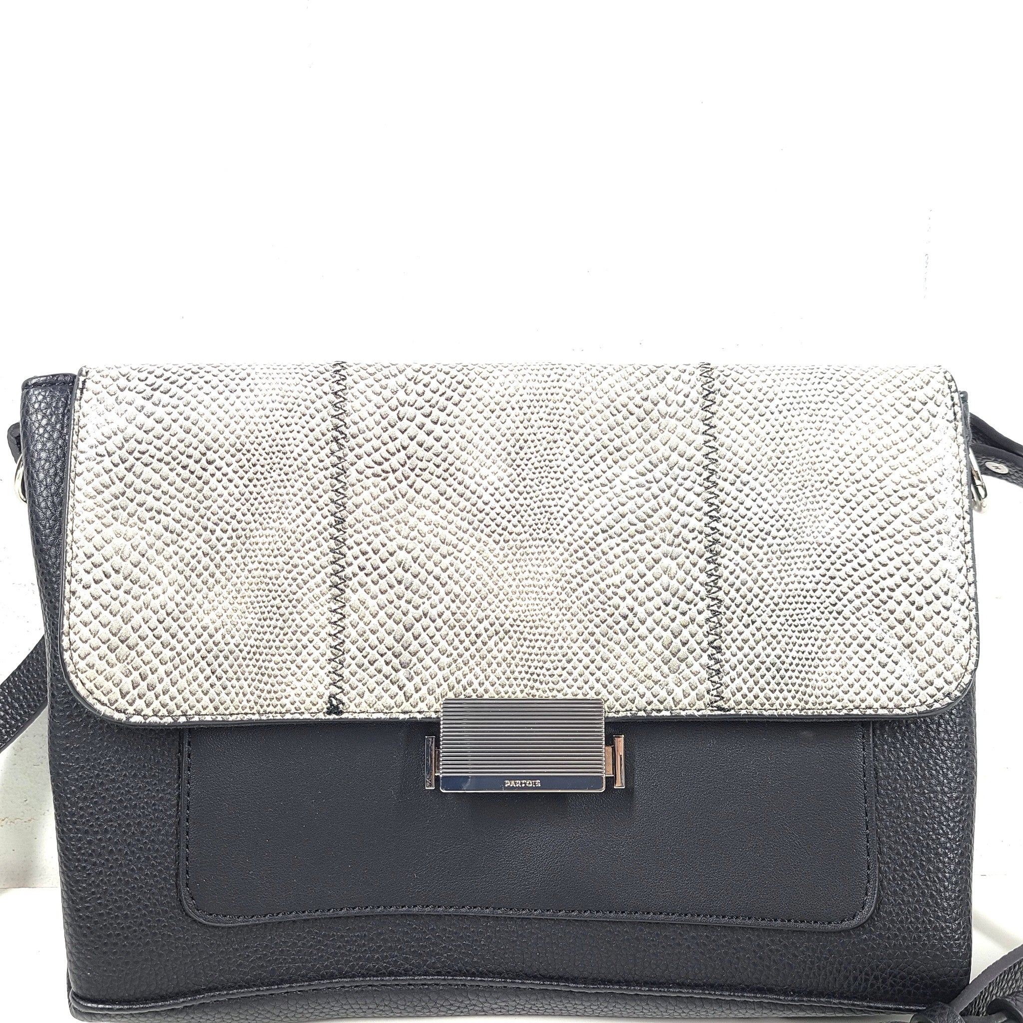 Parfois Women's Crossbody Bag Flap Closure Animal Snake Print Faux Leather Black