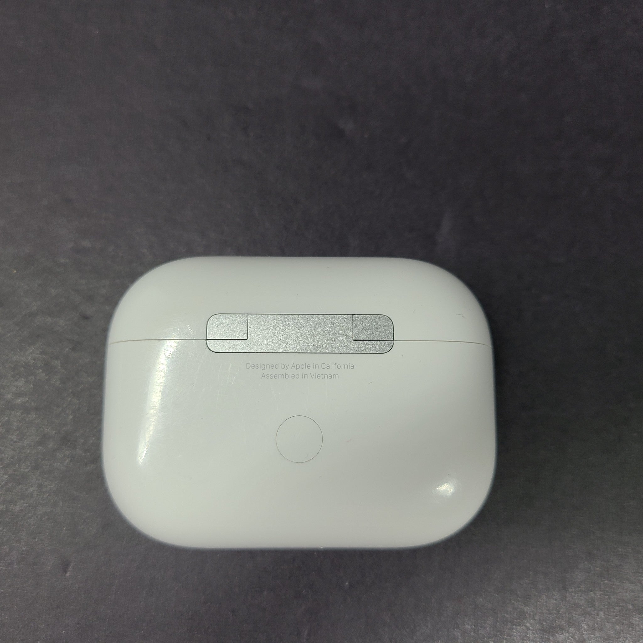 Apple AirPod Pro 2nd Gen Charging Case MagSafe LIGHTNING A2700 100% OEM 1FVB CN