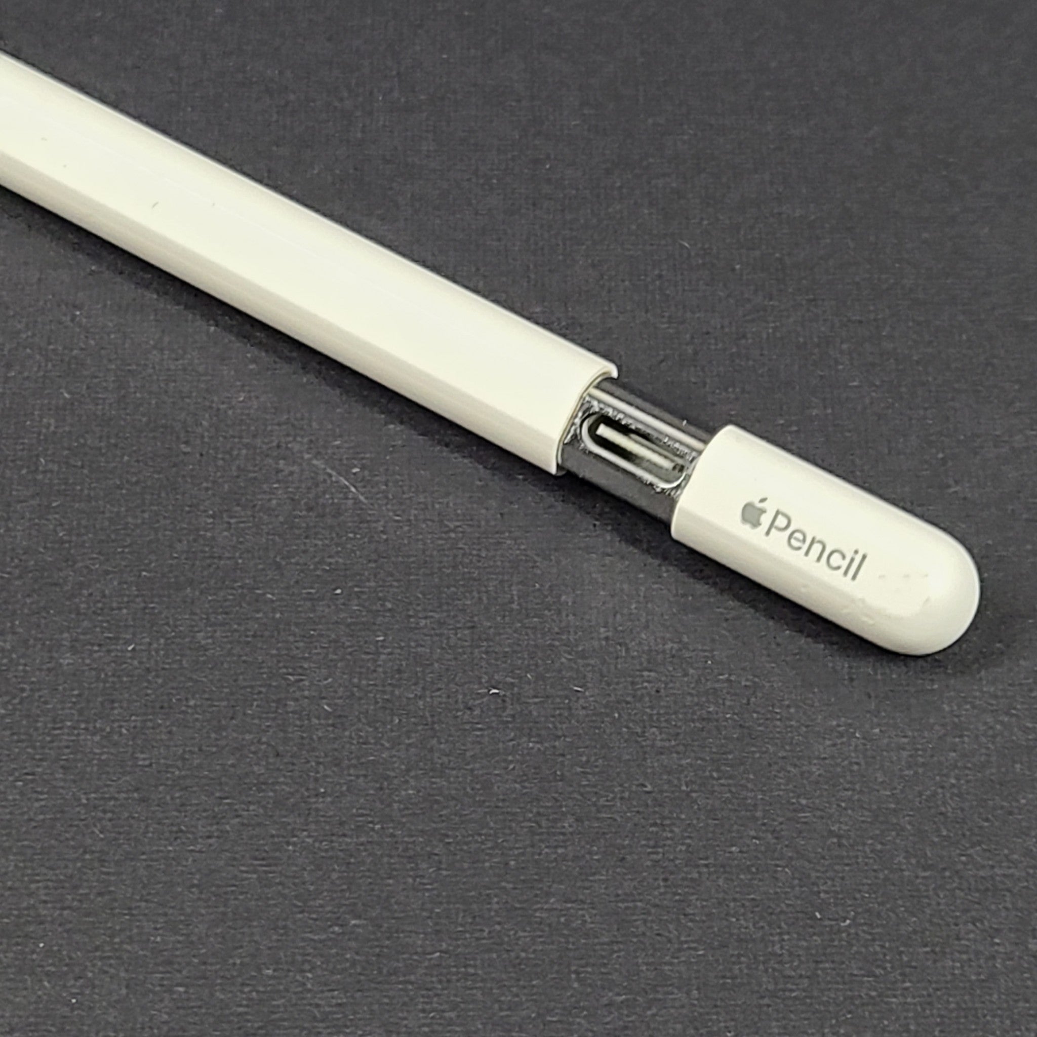 Apple Pencil (USB-C) A3085 MUWA3AM/A - White - Original OEM Apple