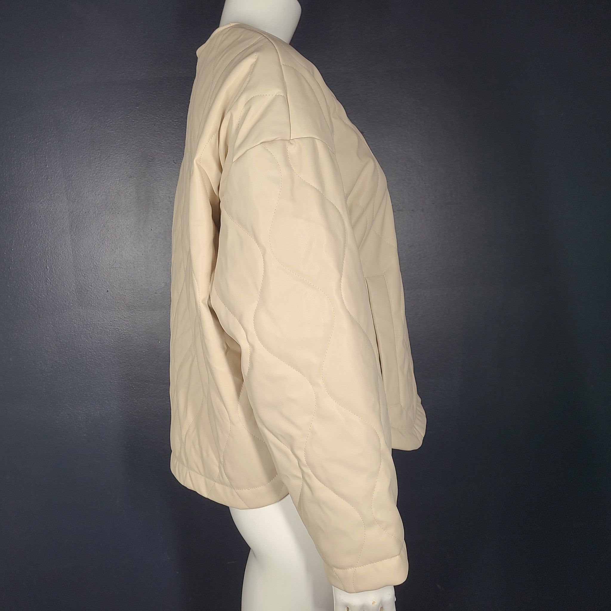 Zara Woman Faux Leather Fitted Quilted Jacket Long Sleeve Cream Beige Sz M