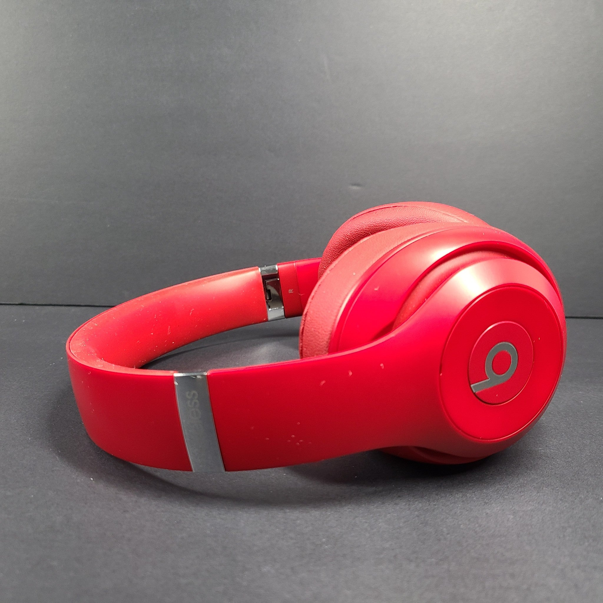Beats by Dr. Dre Studio 3 Headband Wireless Bluetooth Headphones - Red