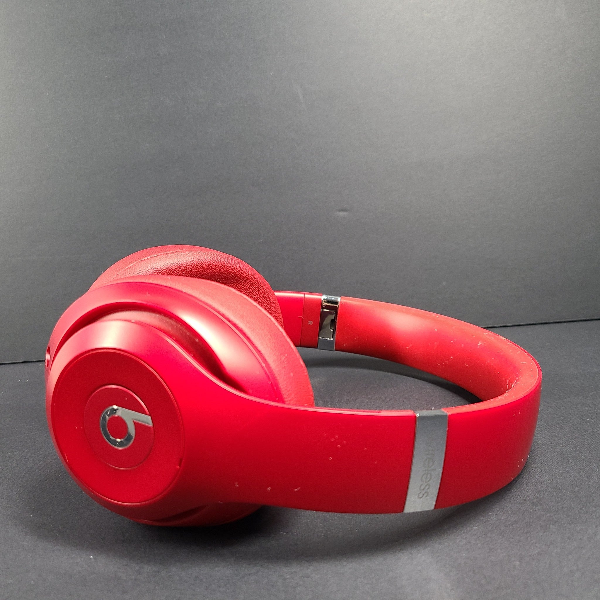 Beats by Dr. Dre Studio 3 Headband Wireless Bluetooth Headphones - Red
