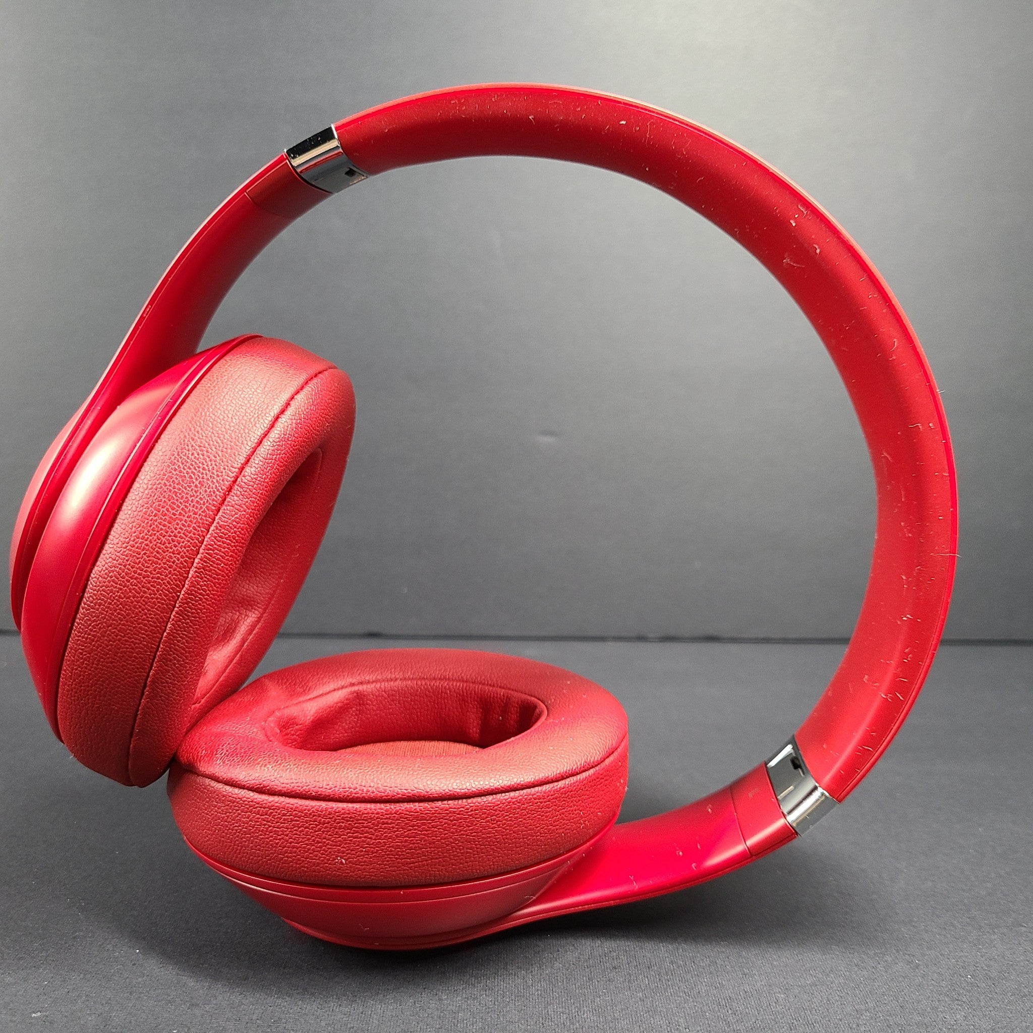 Beats by Dr. Dre Studio 3 Headband Wireless Bluetooth Headphones - Red