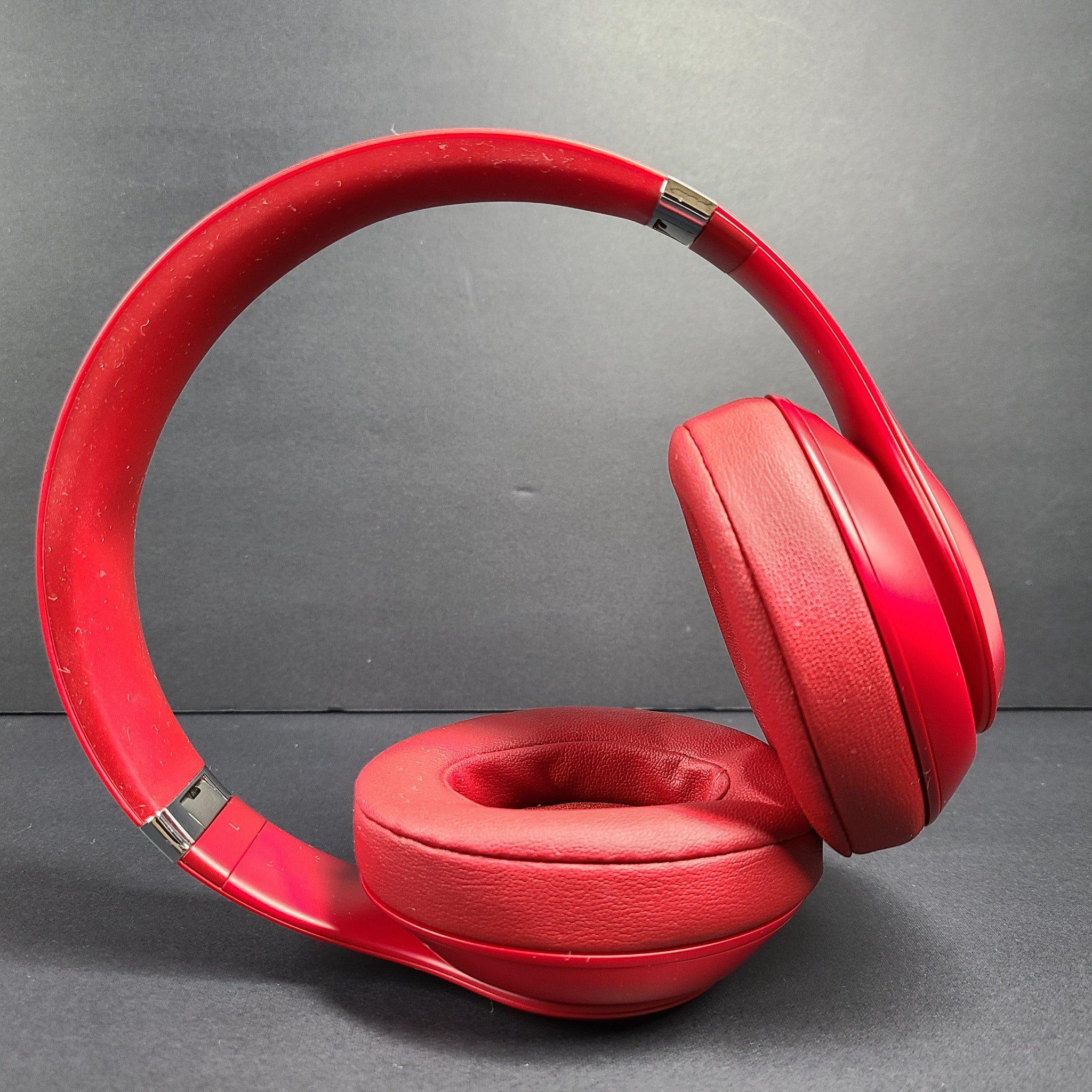 Beats by Dr. Dre Studio 3 Headband Wireless Bluetooth Headphones - Red