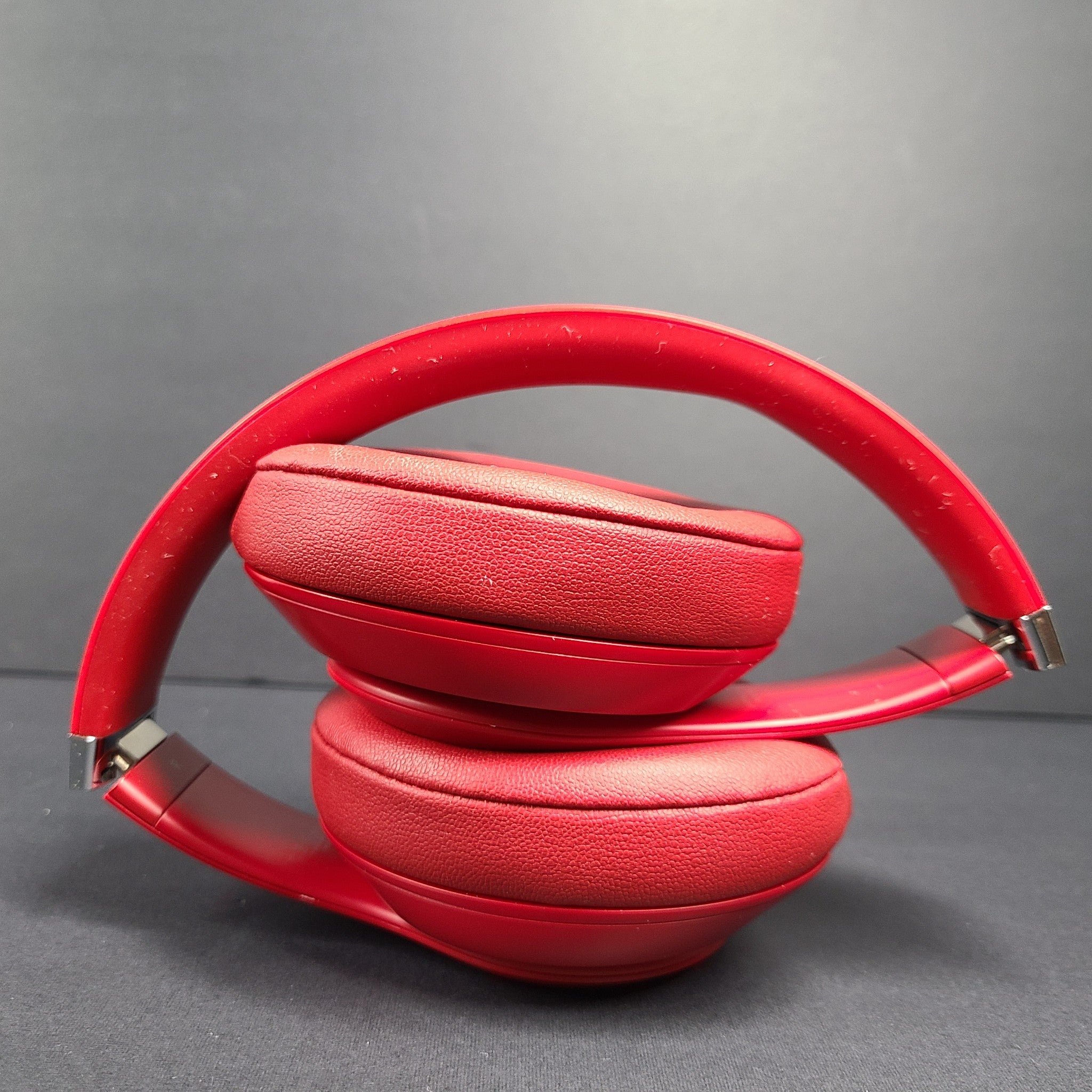 Beats by Dr. Dre Studio 3 Headband Wireless Bluetooth Headphones - Red