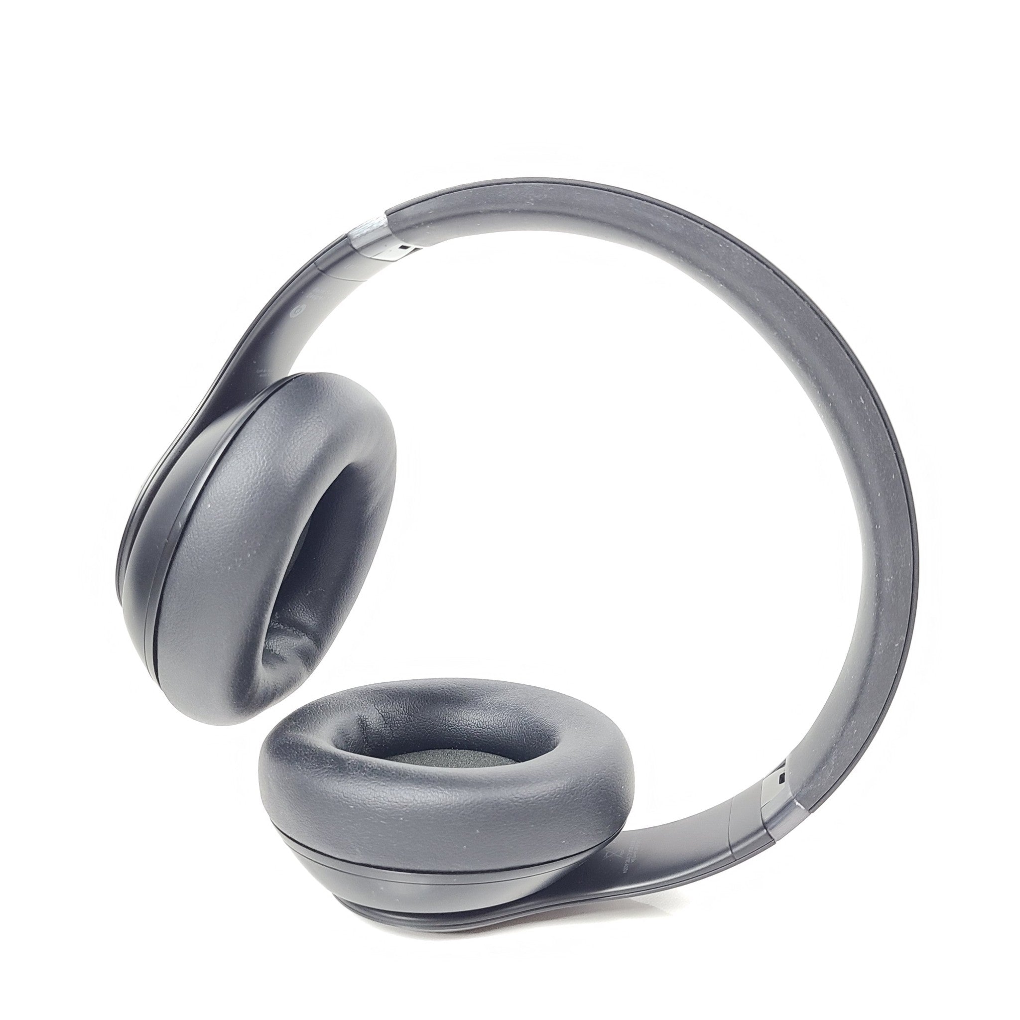 Beats by Dr. Dre Studio Pro Wireless Over-Ear Bluetooth Headphones A2924 - Black