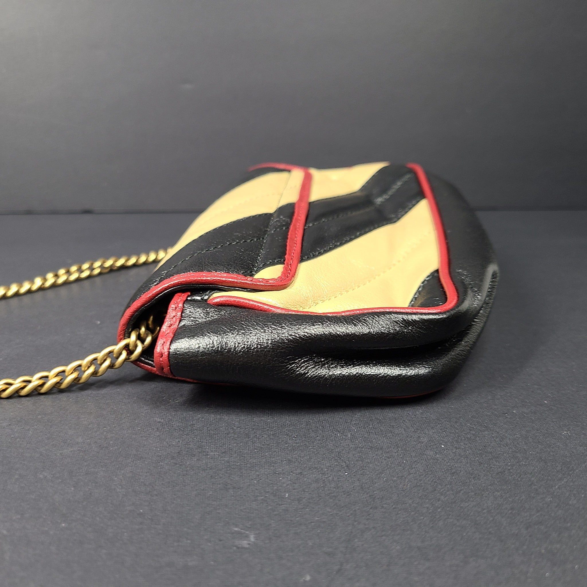 Gucci GG Marmont Bag Super Mini Flap Torchon Matelasse Diagonal Striped 574969
