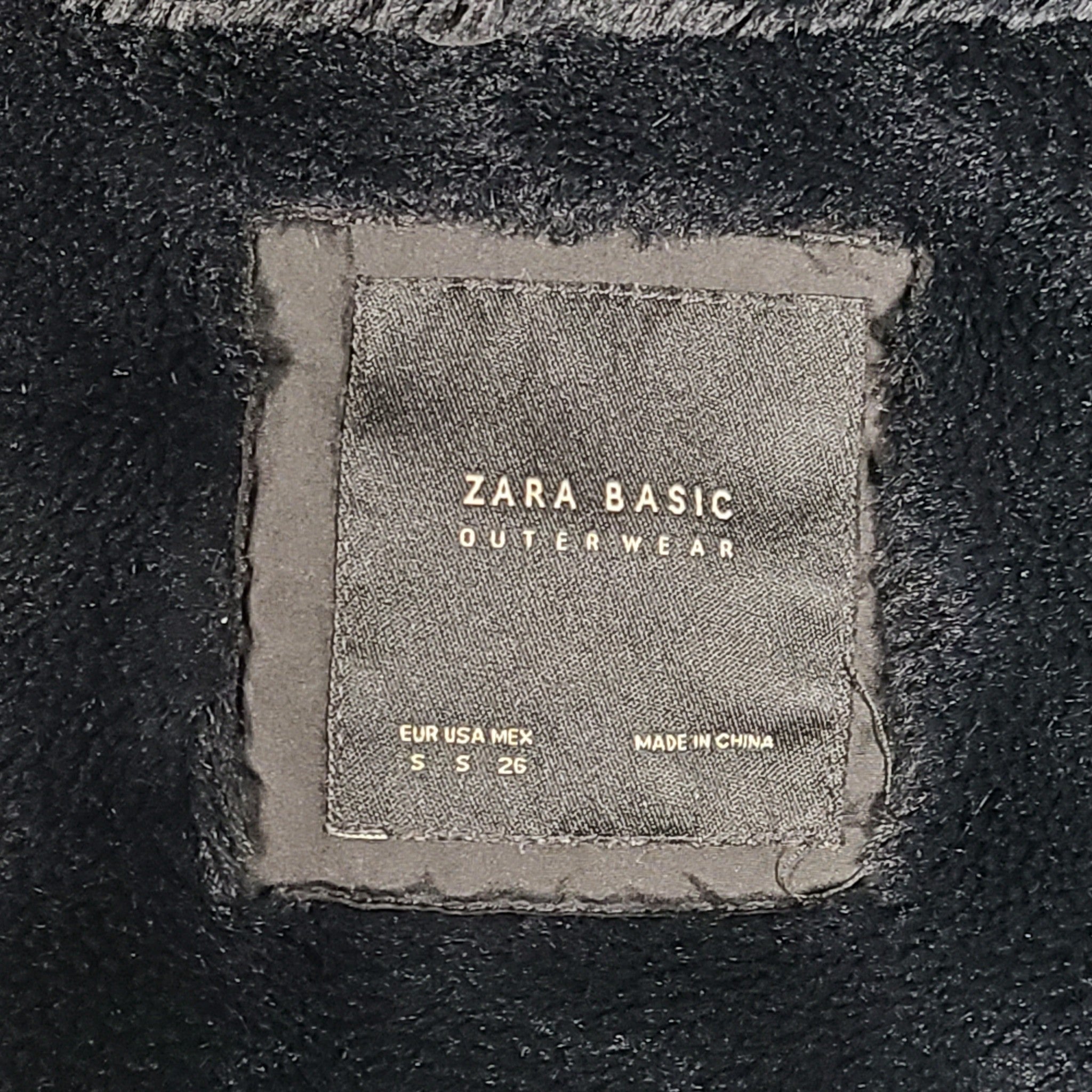 Zara Women's Down Puffer Jacket Quilted Faux Fur Hood Black Sz S