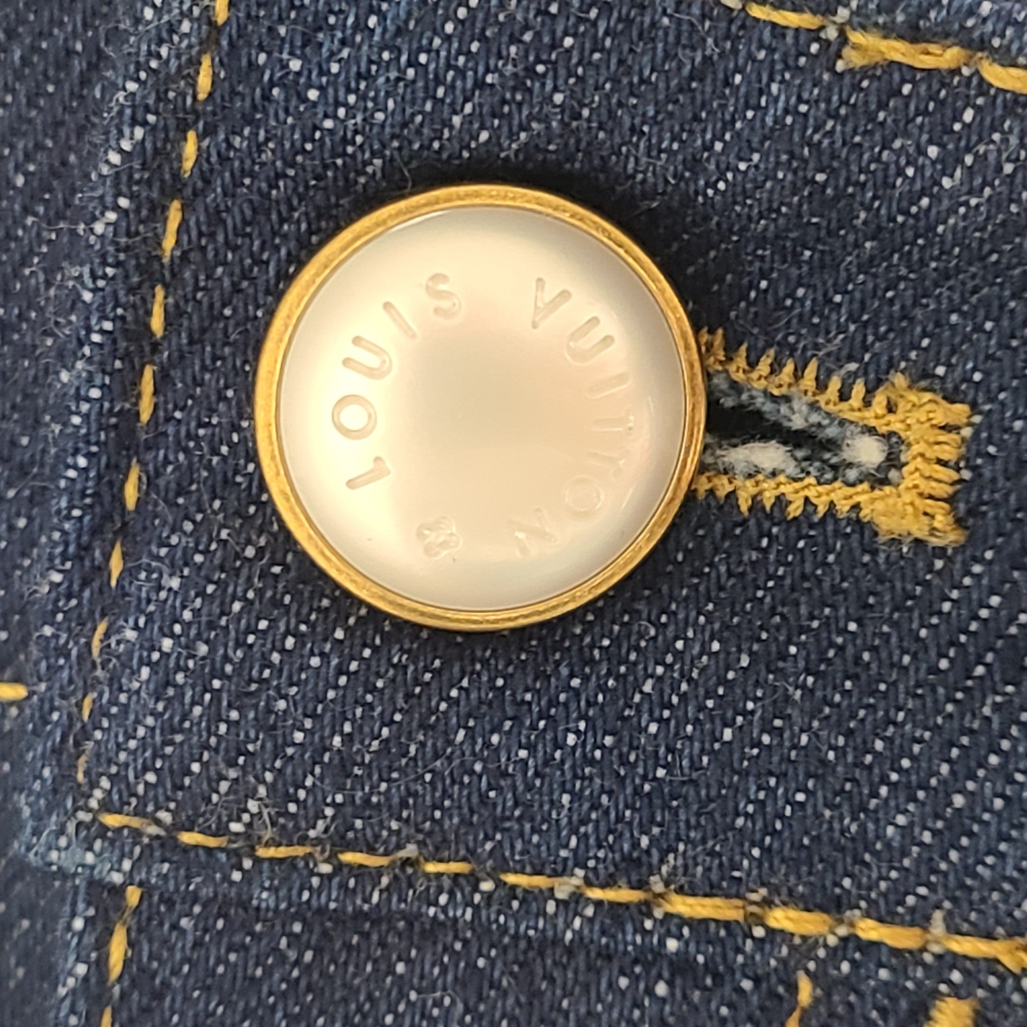 Louis Vuitton Men's Blue & Gold Embroidered Signature Denim Shorts Blue Sz 32