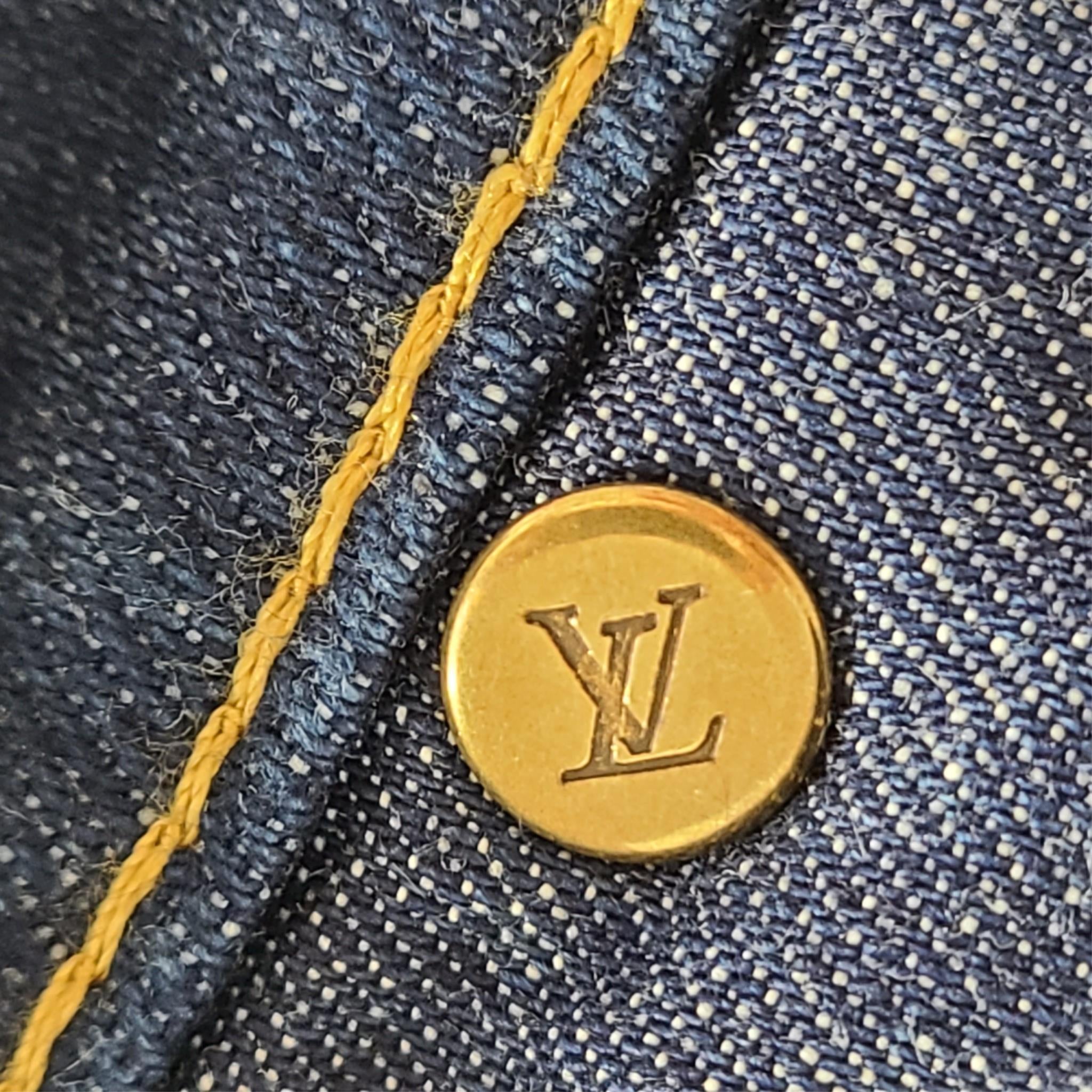 Louis Vuitton Men's Blue & Gold Embroidered Signature Denim Shorts Blue Sz 32
