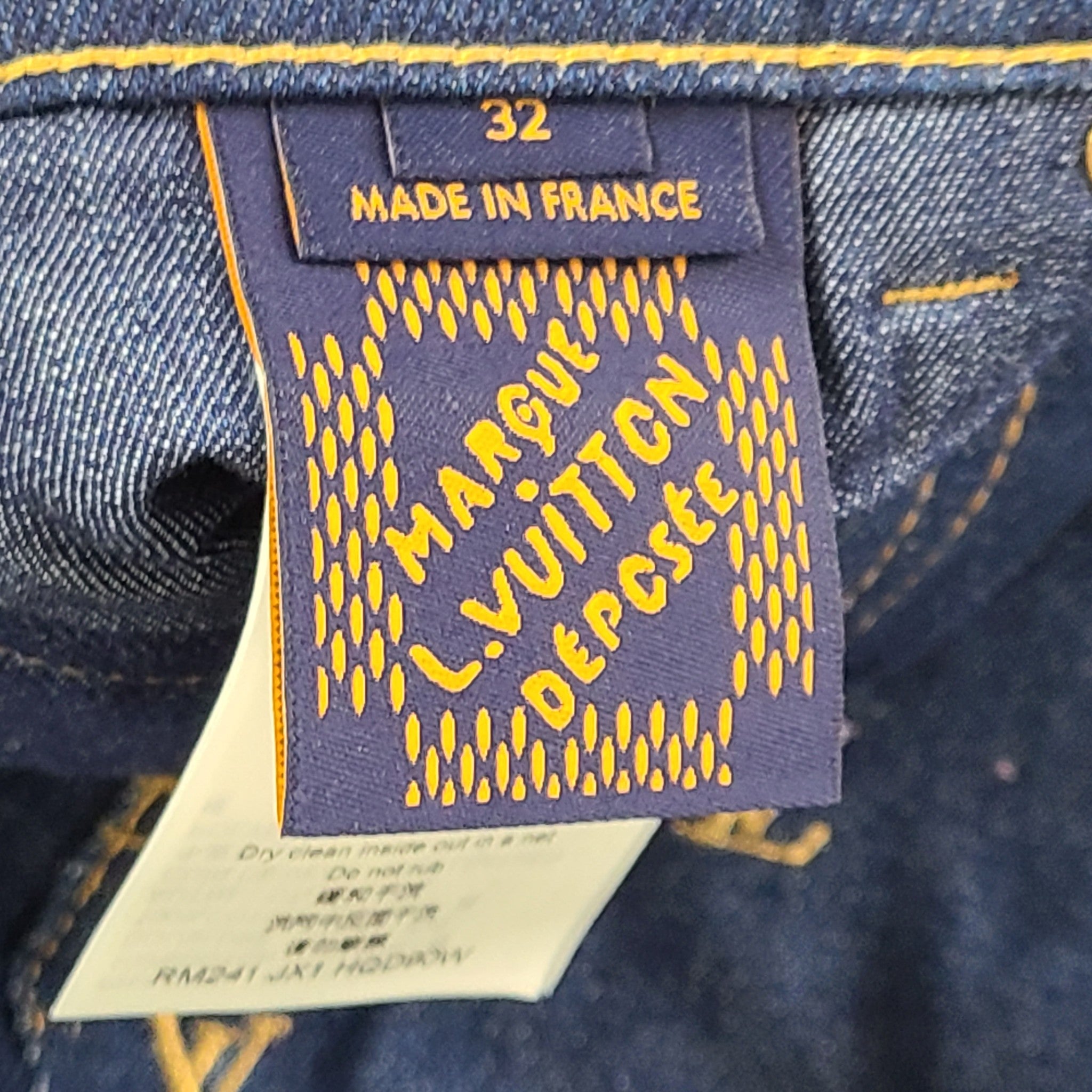 Louis Vuitton Men's Blue & Gold Embroidered Signature Denim Shorts Blue Sz 32