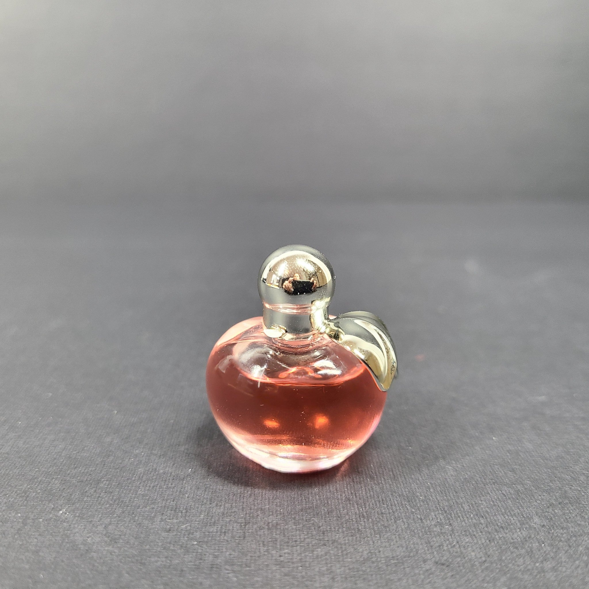 Nina by Nina Ricci Women's Eau de Toilette 4 ml / 0.14 fl. oz. Miniature