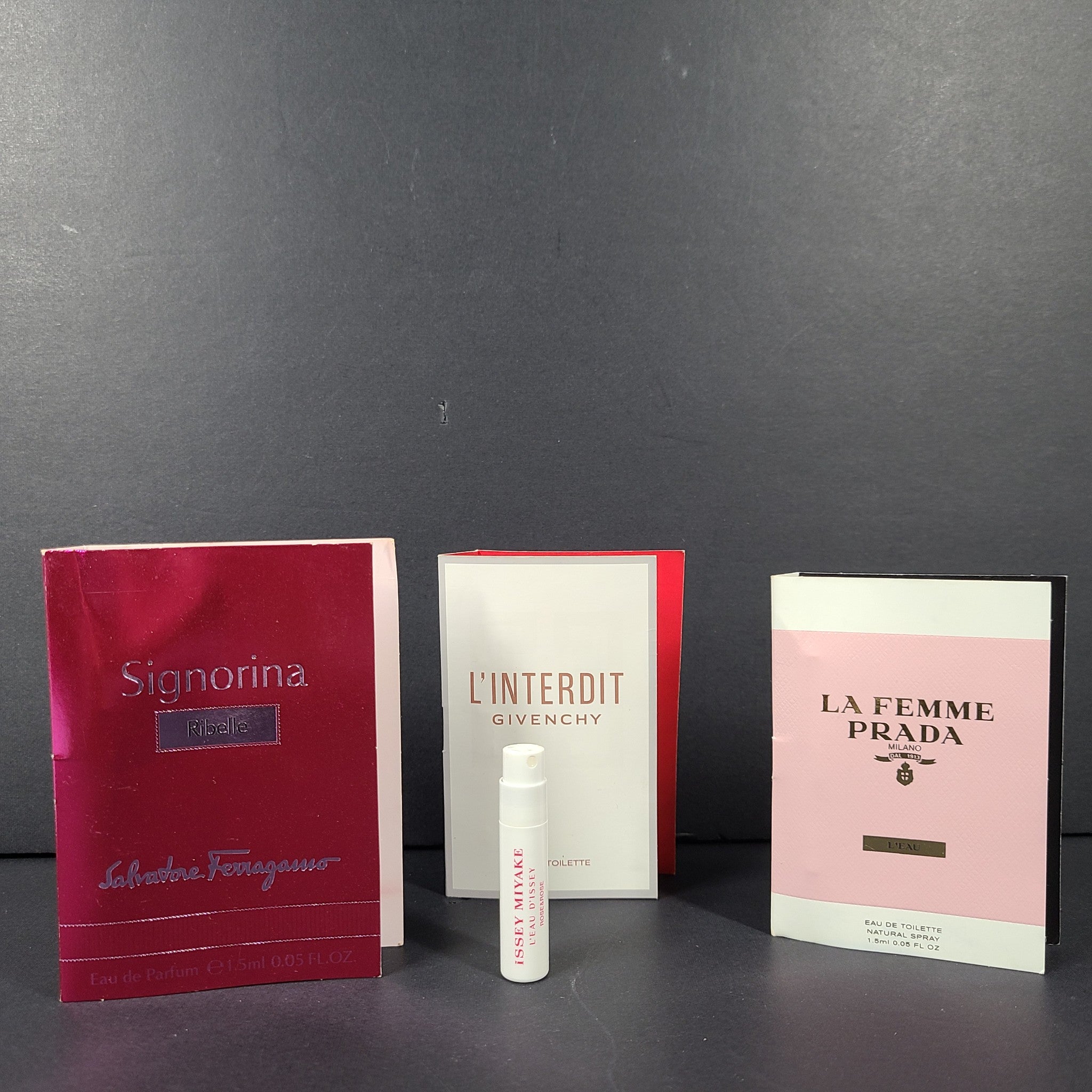 4x 0.05mL Fragrances for Her Salvatore Ferragamo, Prada, Givenchy, Issey Miyake