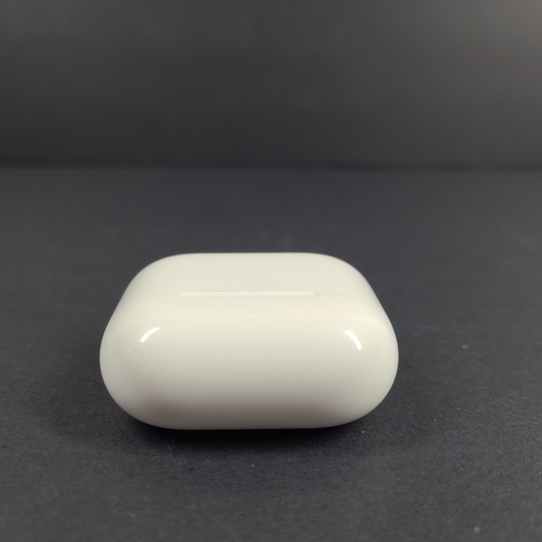 Apple AirPods 4th Gen Charging Case MagSafe Genuine Replacement Only - A3058 VN