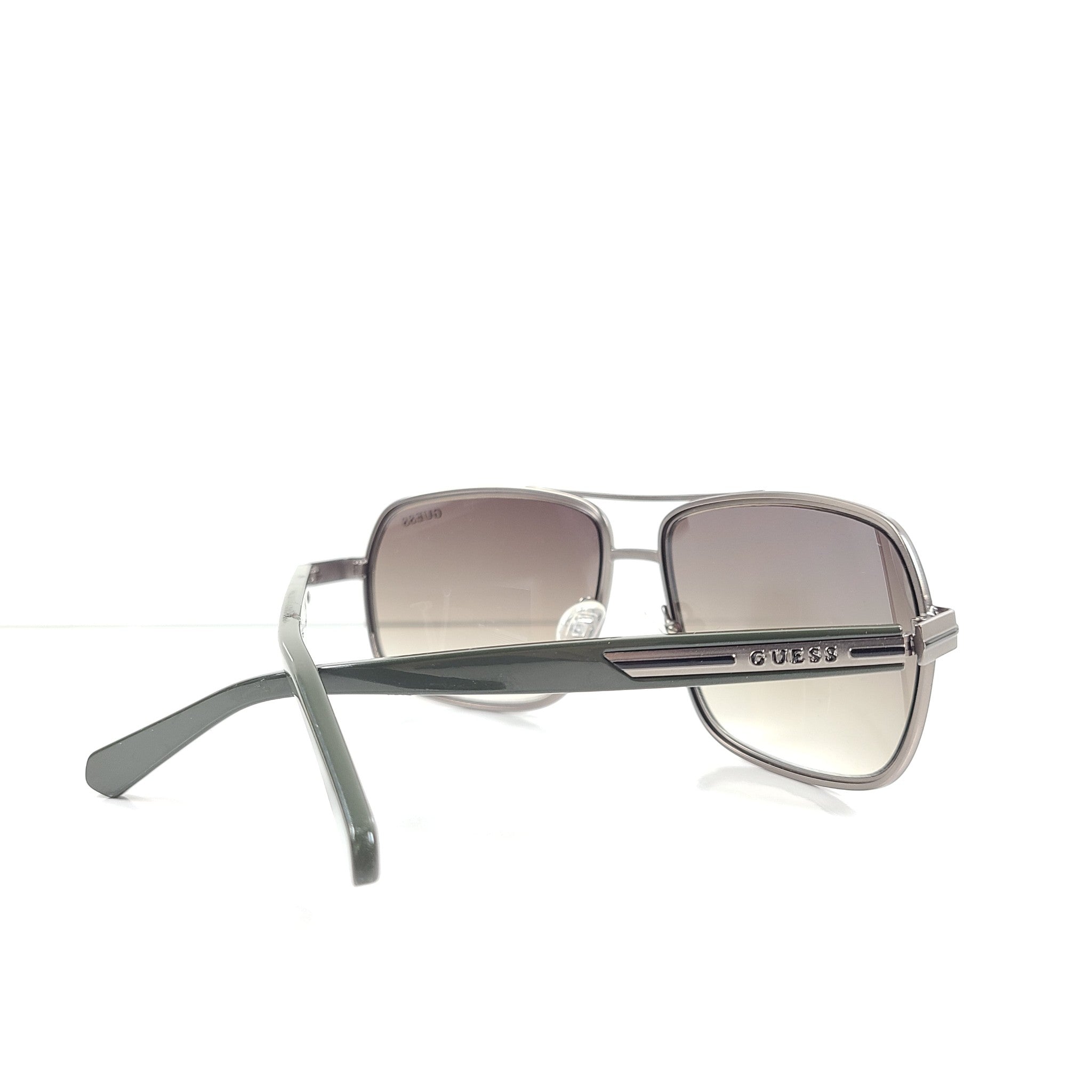 Guess Men's Gunmetal Square Sunglasses GF5035 61-15 135 Full Rim Green Lens