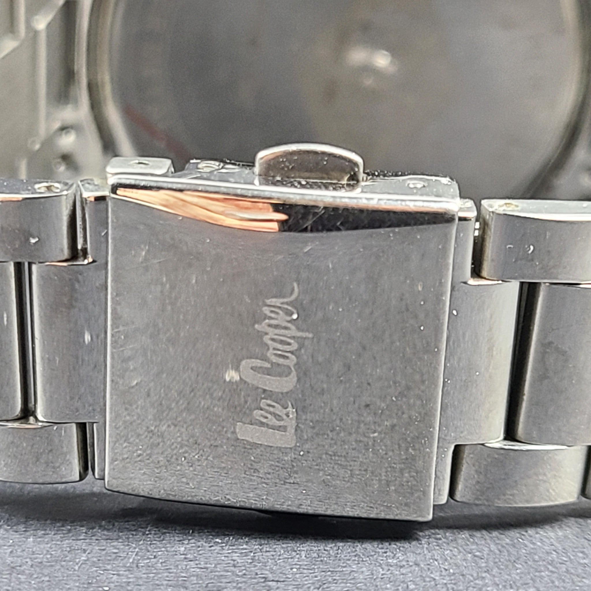 Lee Cooper Men's Multifunction Blue Dial Silver Bracelet Watch LC06295.390