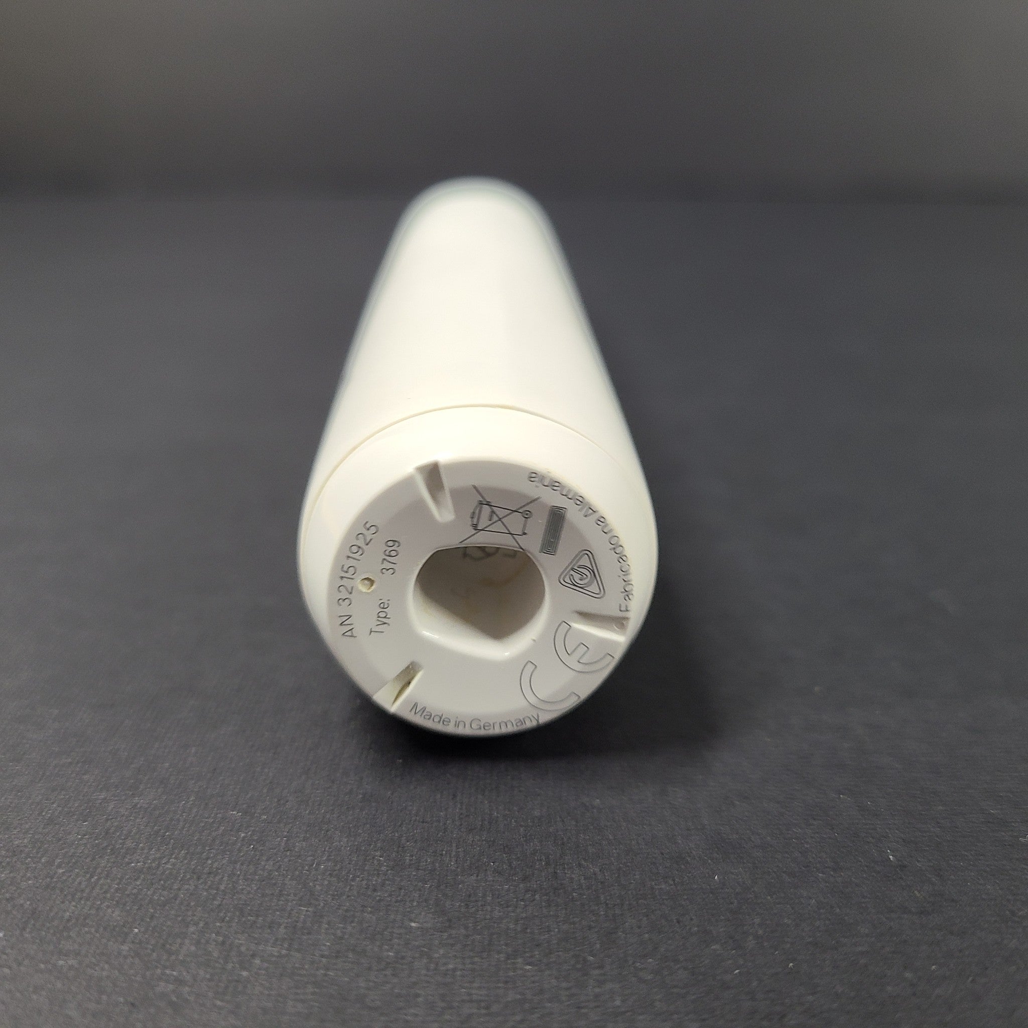 Braun Oral-B iO3 3769 Electric Toothbrush Handle Only White