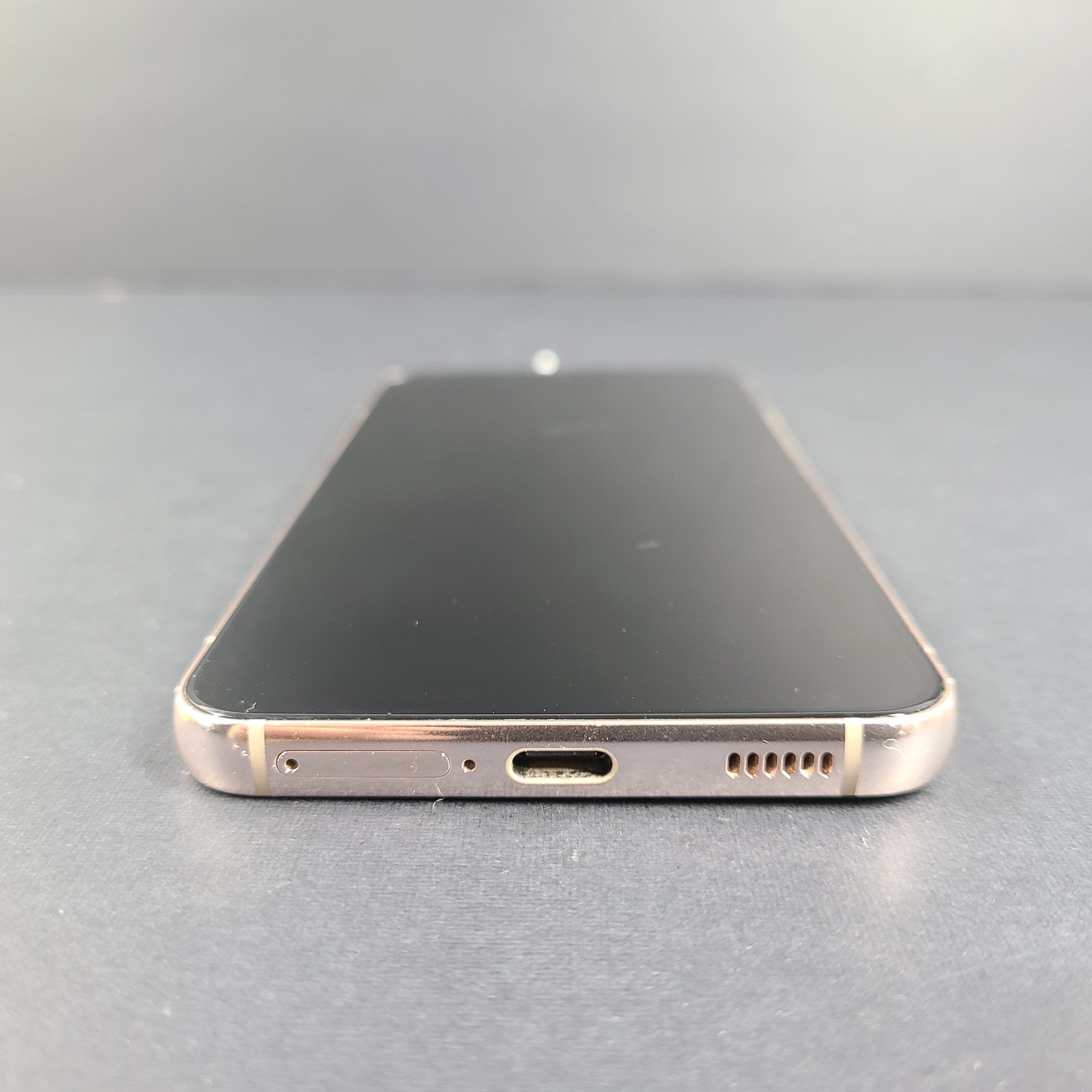 Samsung Galaxy S22 SM-S901U - 128GB - Pink Gold (Locked to AT&T) READ!!