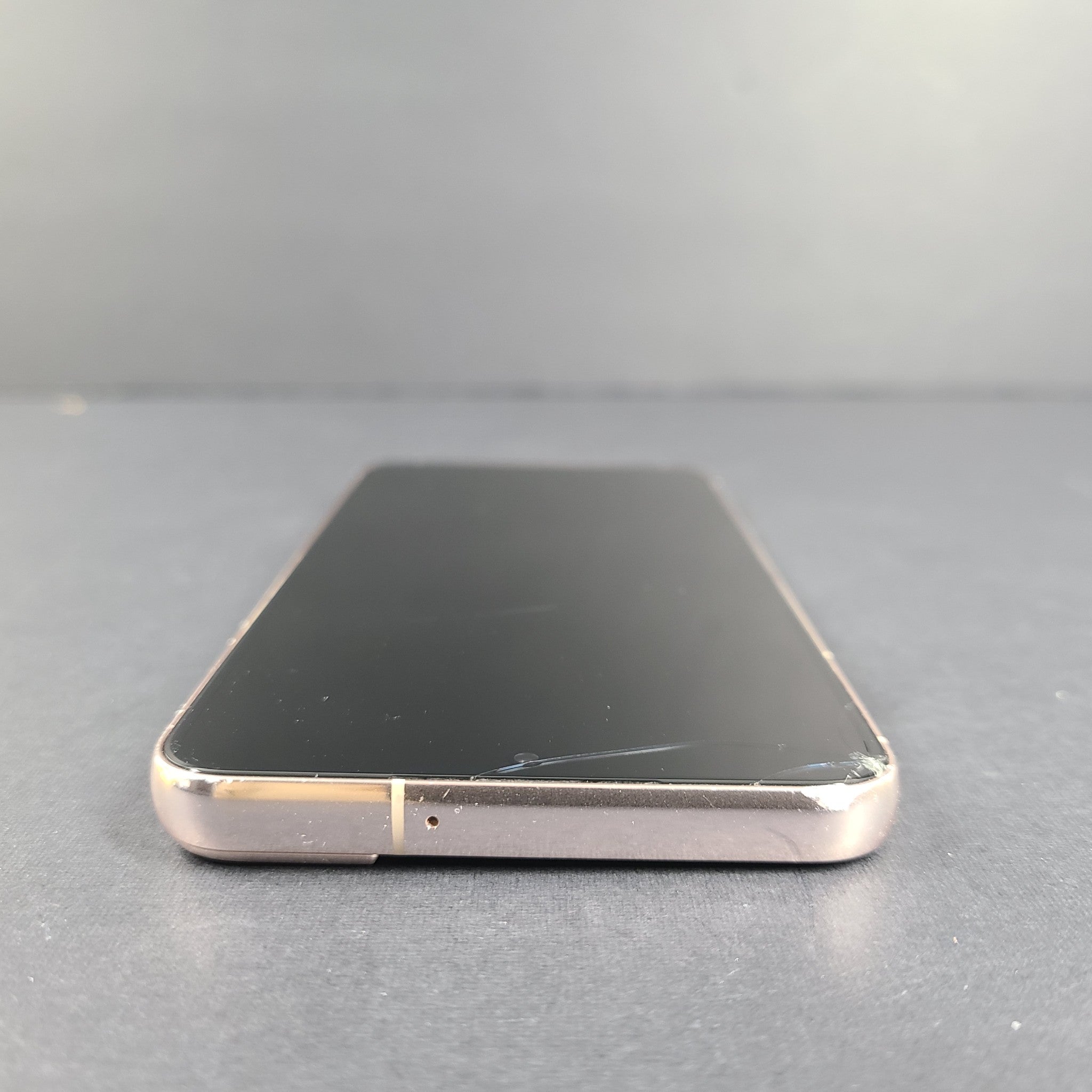 Samsung Galaxy S22 SM-S901U - 128GB - Pink Gold (Locked to AT&T) READ!!