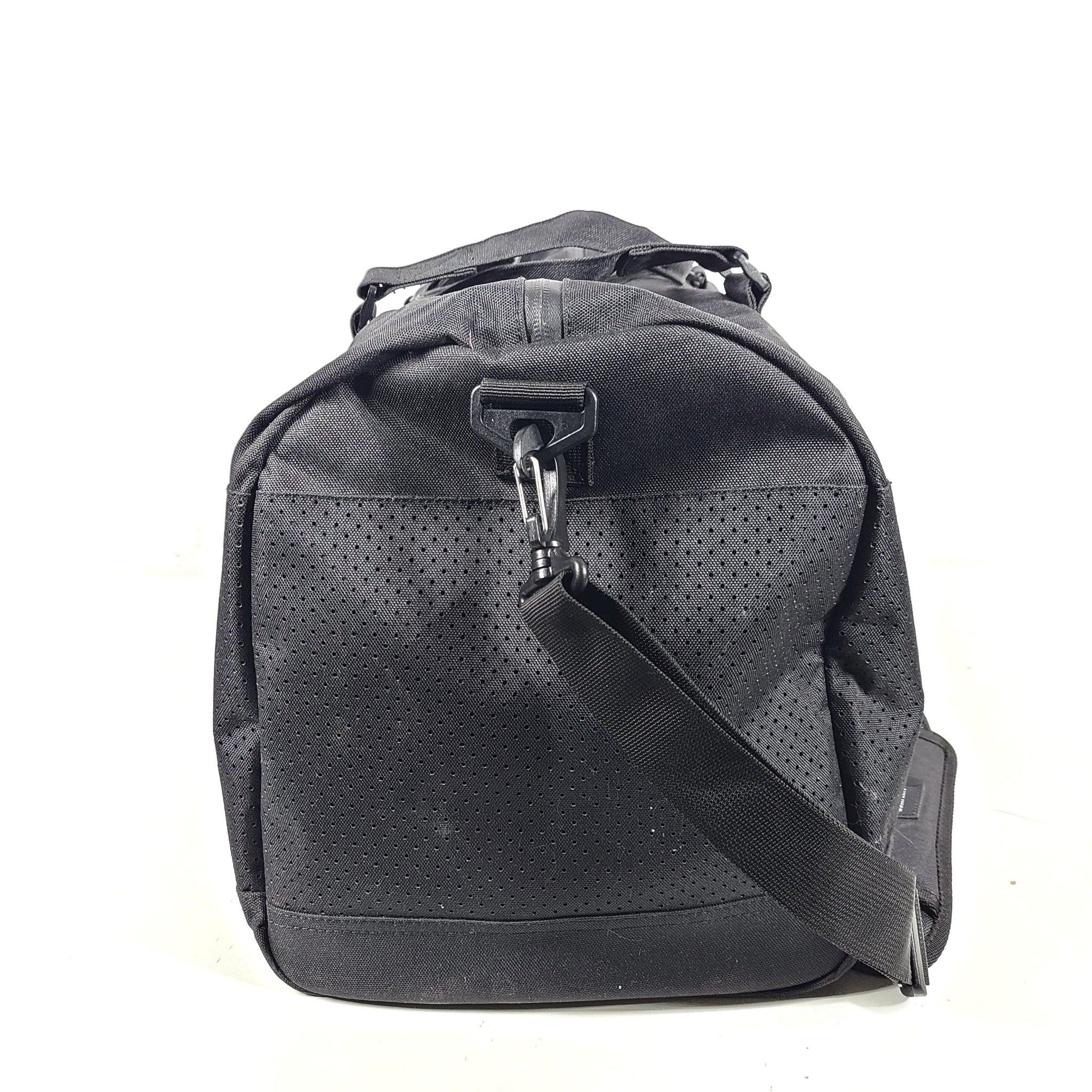 Herschel Supply Co. 21" Duffle Bag Travel Weekender Black