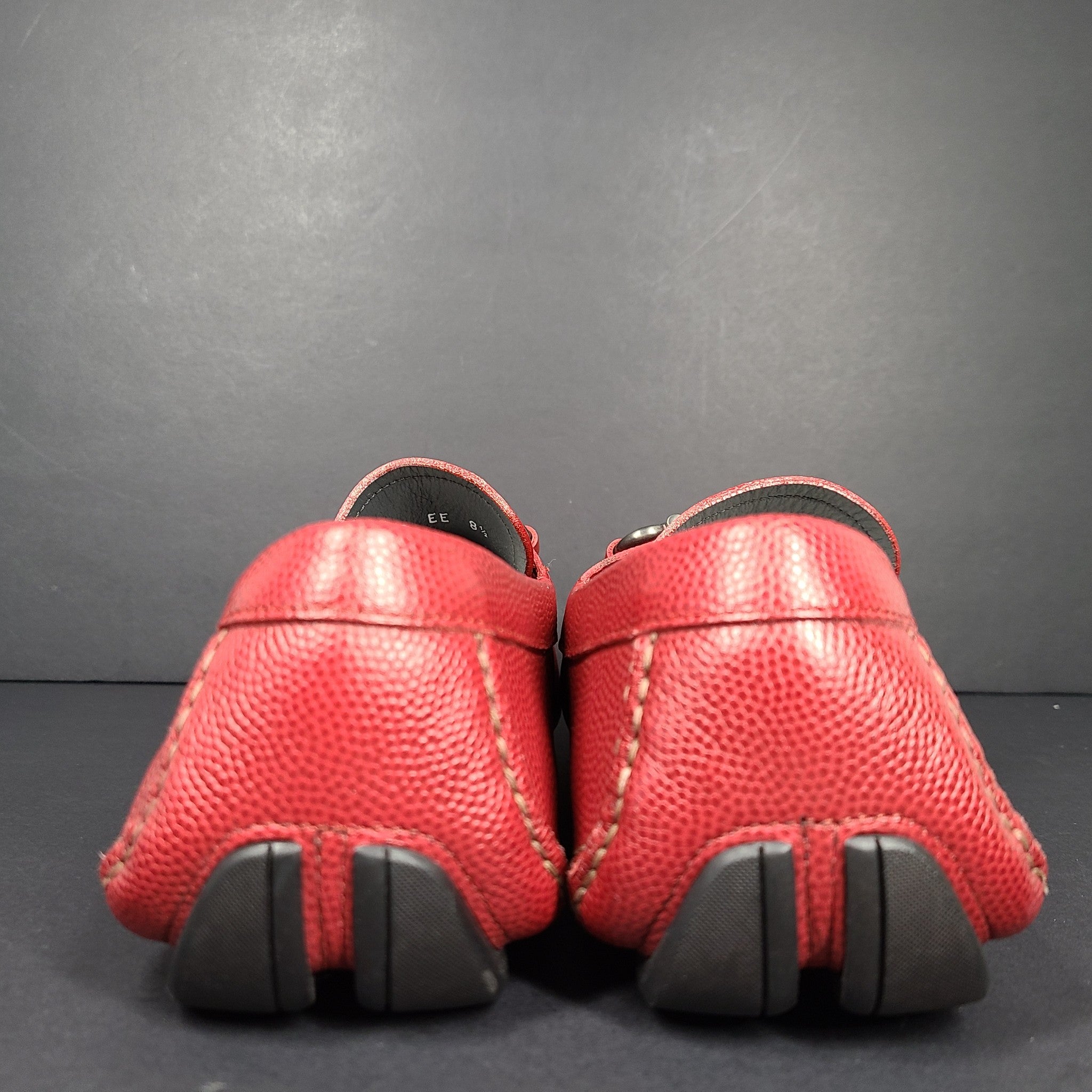 Salvatore Ferragamo Men's Driver w/ Gancini Loafers Pebbled Leather Red US 8.5