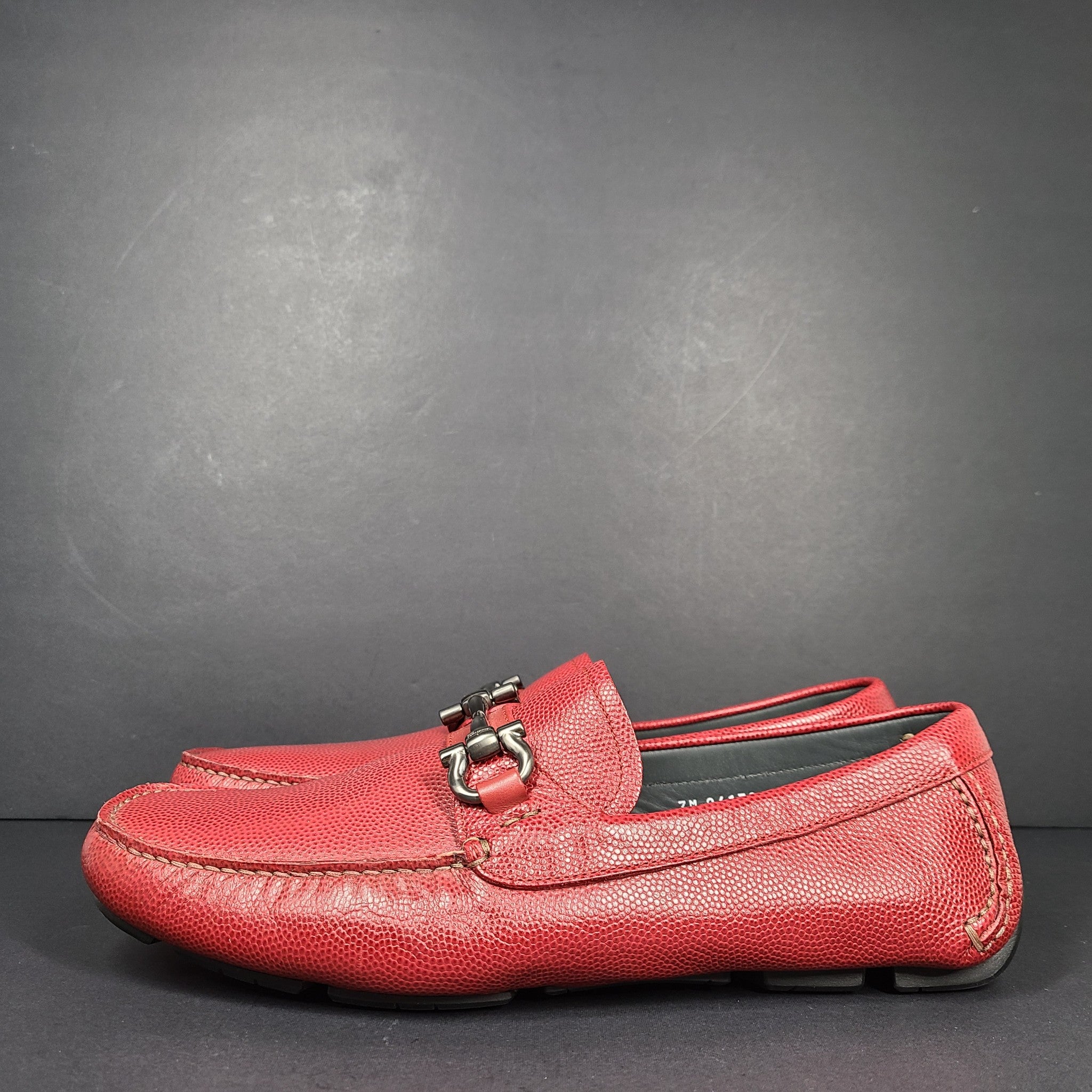 Salvatore Ferragamo Men's Driver w/ Gancini Loafers Pebbled Leather Red US 8.5