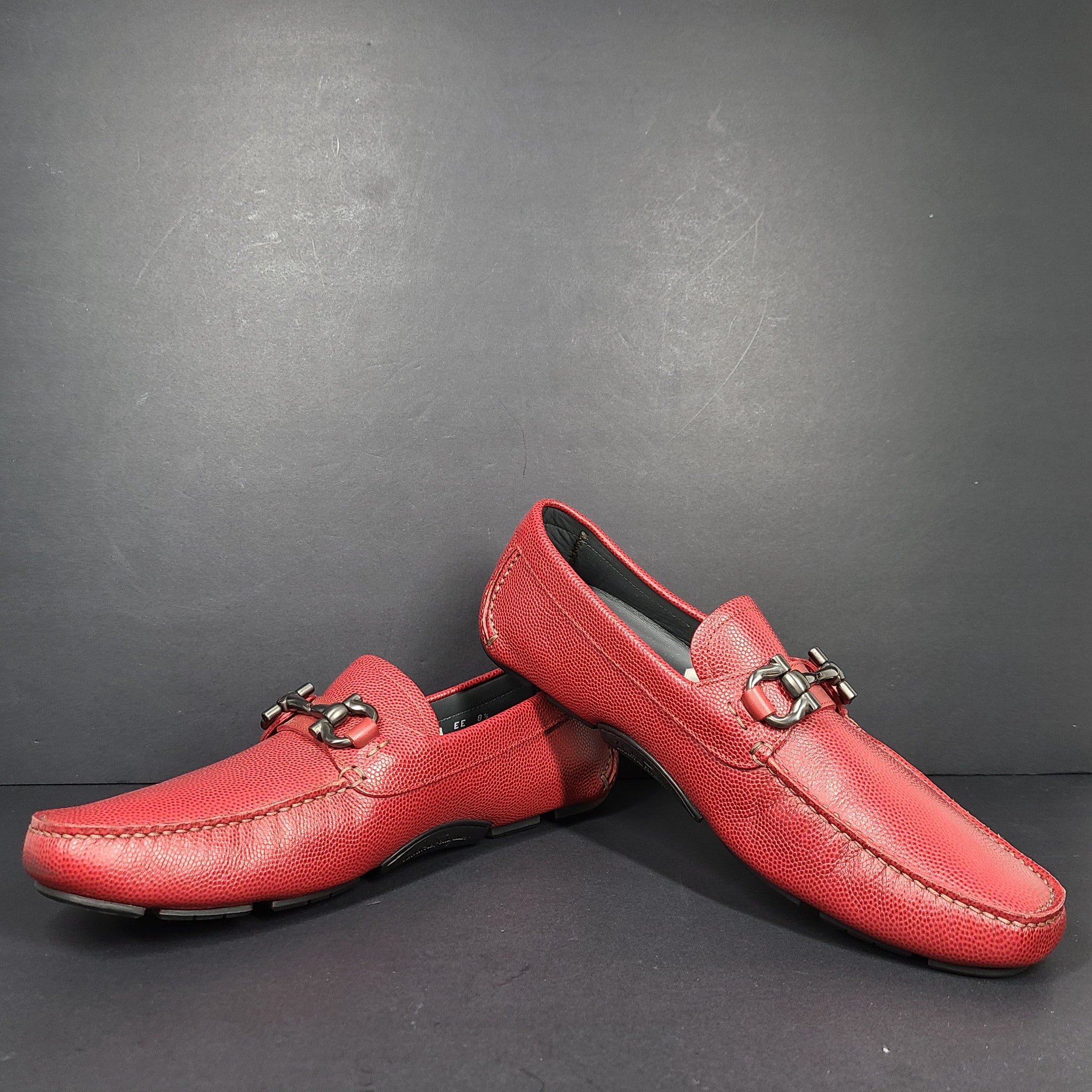 Salvatore Ferragamo Men's Driver w/ Gancini Loafers Pebbled Leather Red US 8.5